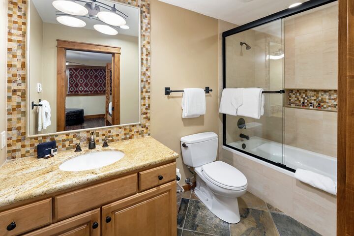 #1113 - Fir - Ensuite Bathroom