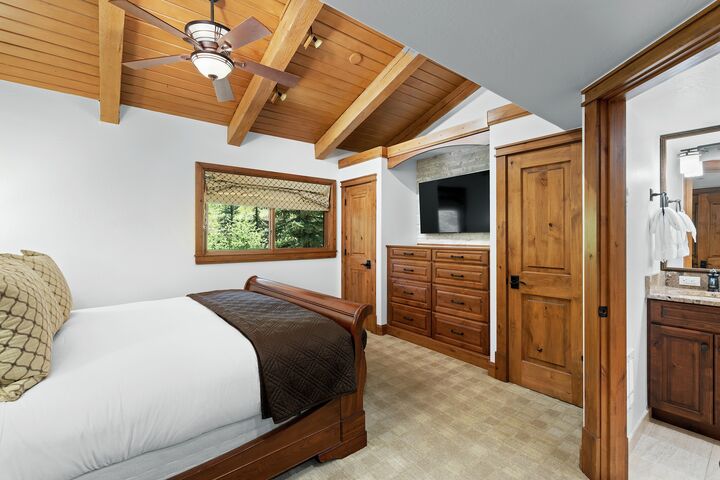 #2302 - Beech - Master Bedroom