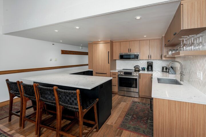 #2315 - Hickory - Kitchen