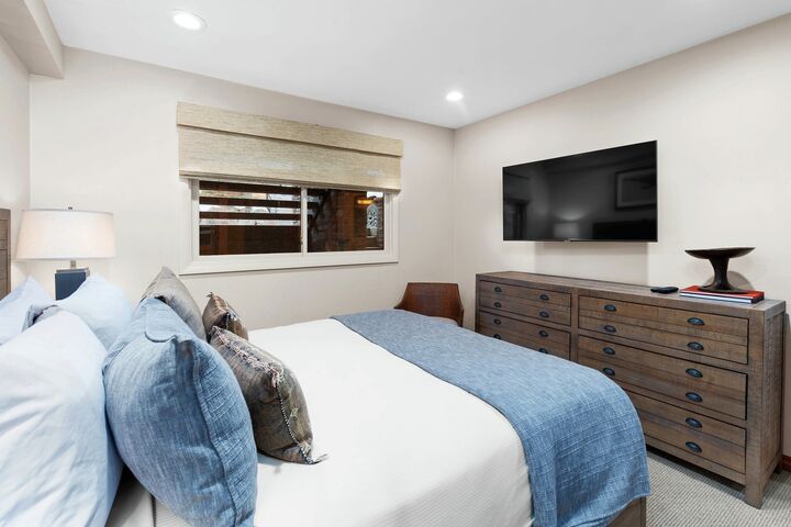 #1115 - Fir - Bedroom