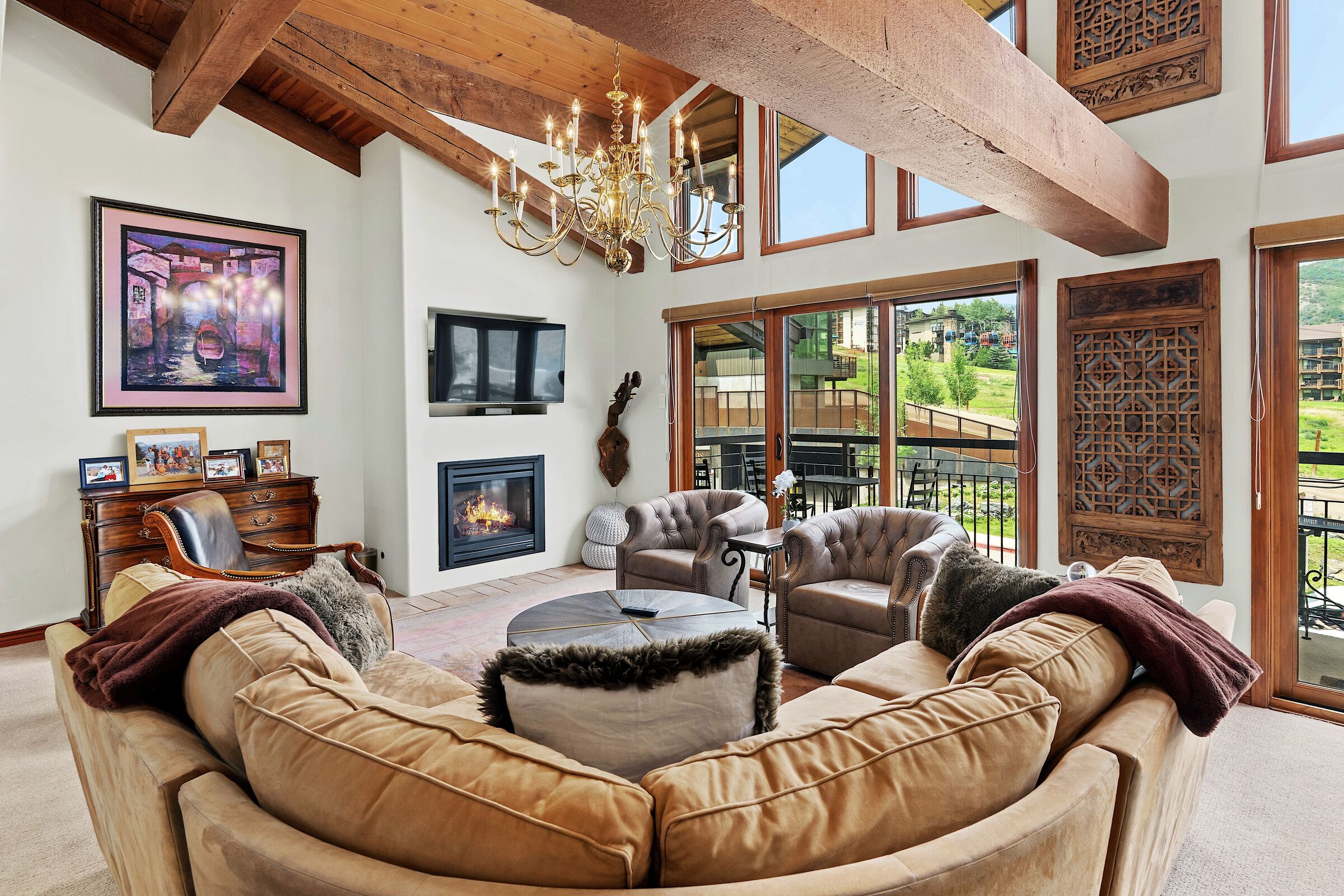 #1302 - Aspen - Living Area