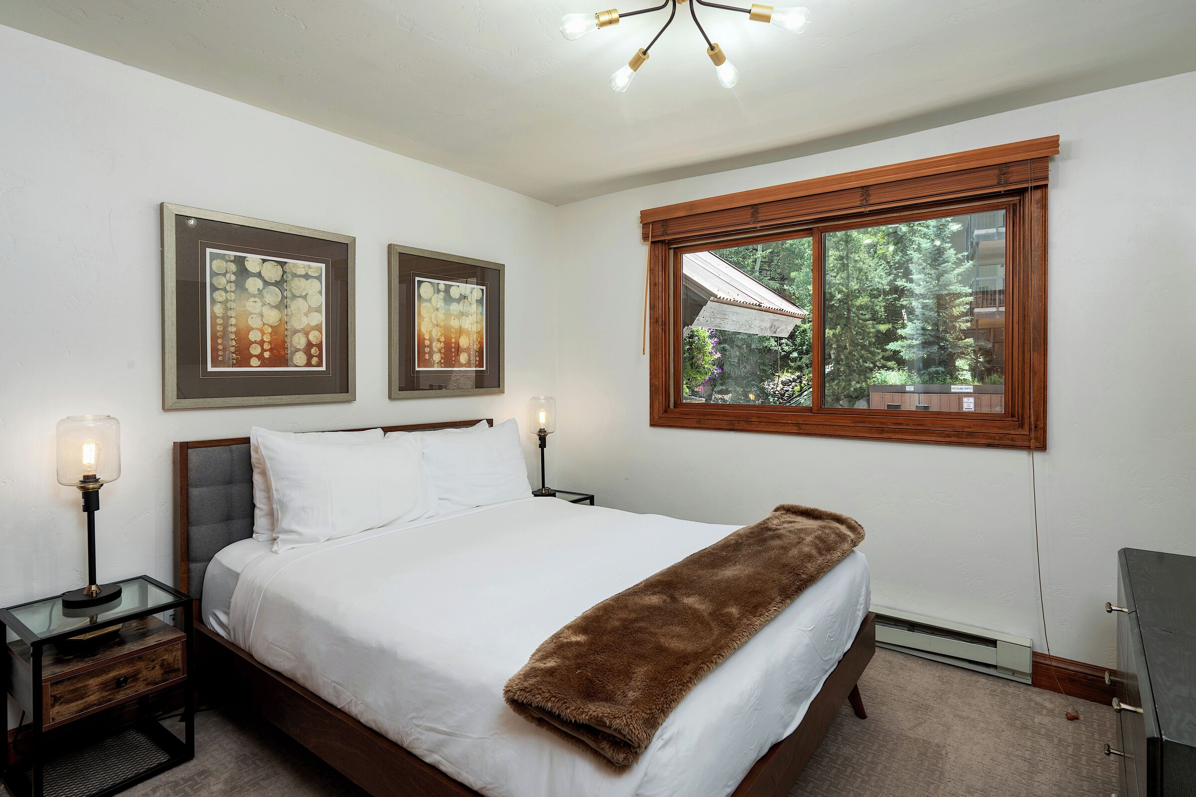 #2209 - Elm - Bedroom