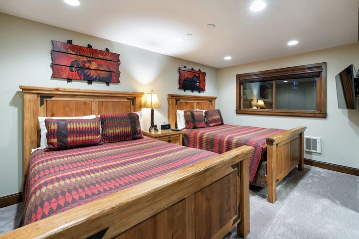 #3110 - Ivy - Bedroom