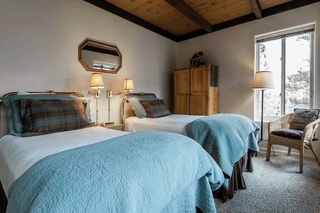 Unit Photo