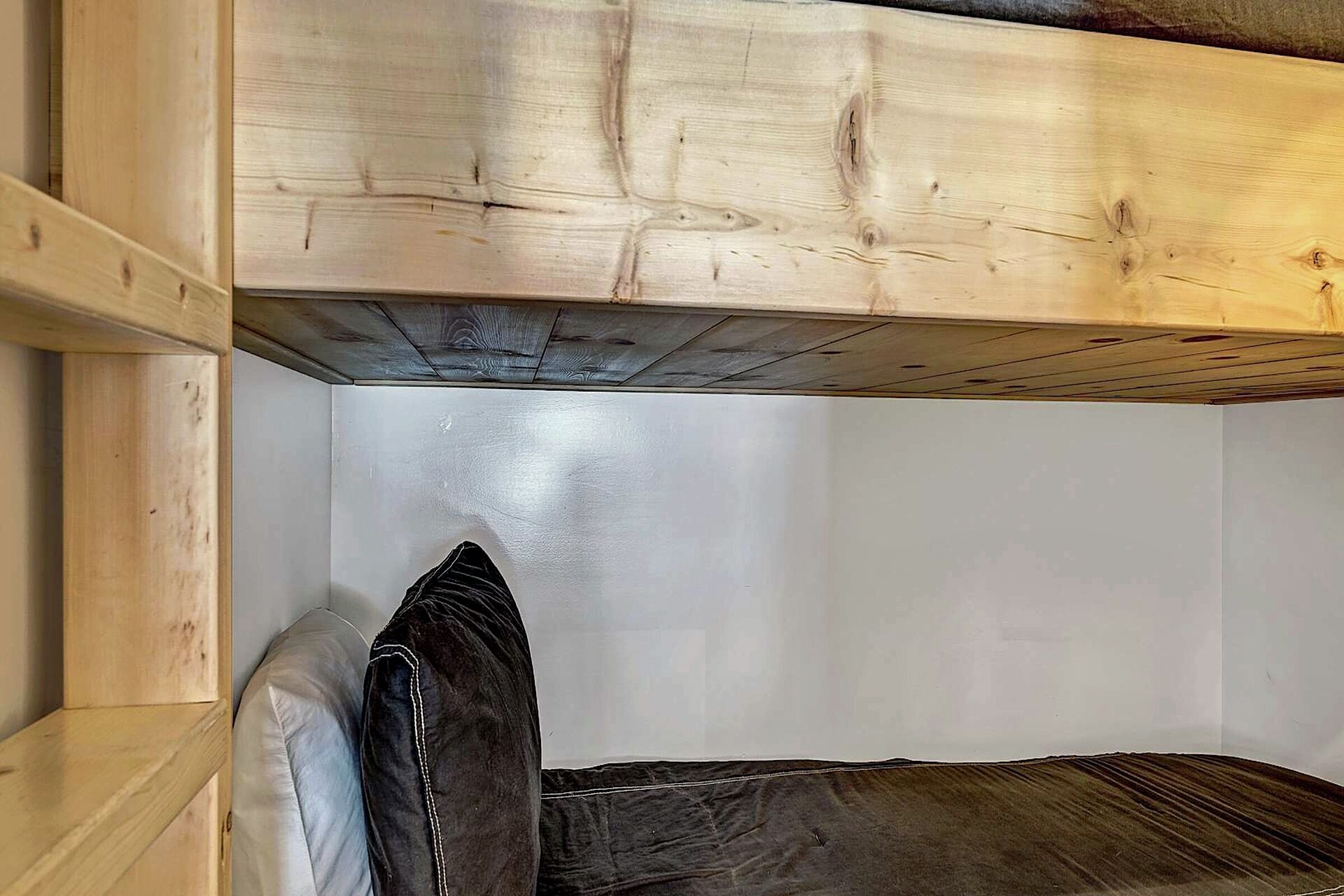 Studio Bunk Bed