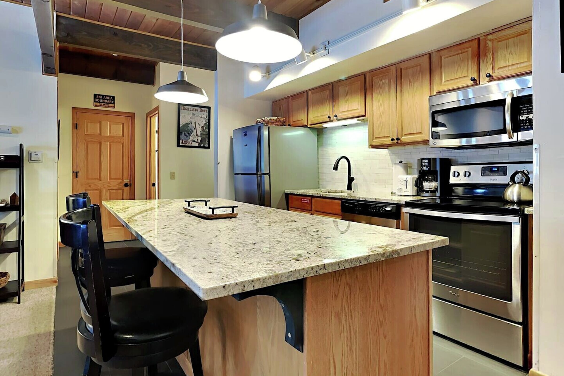 #B2F - Kitchen