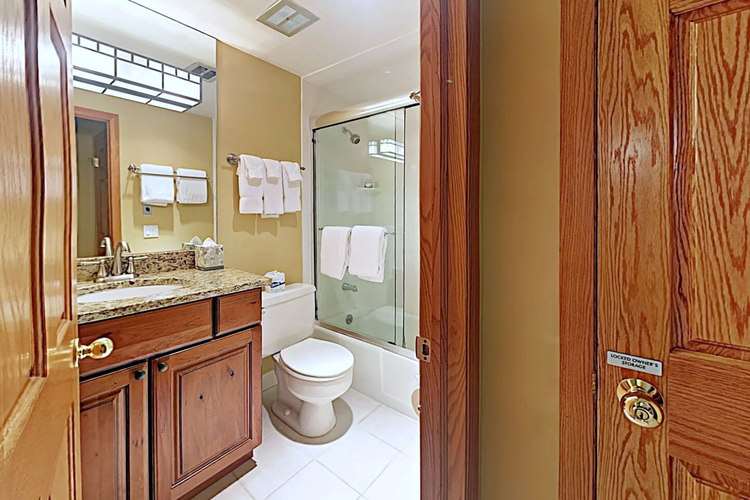 #B2G - Bathroom