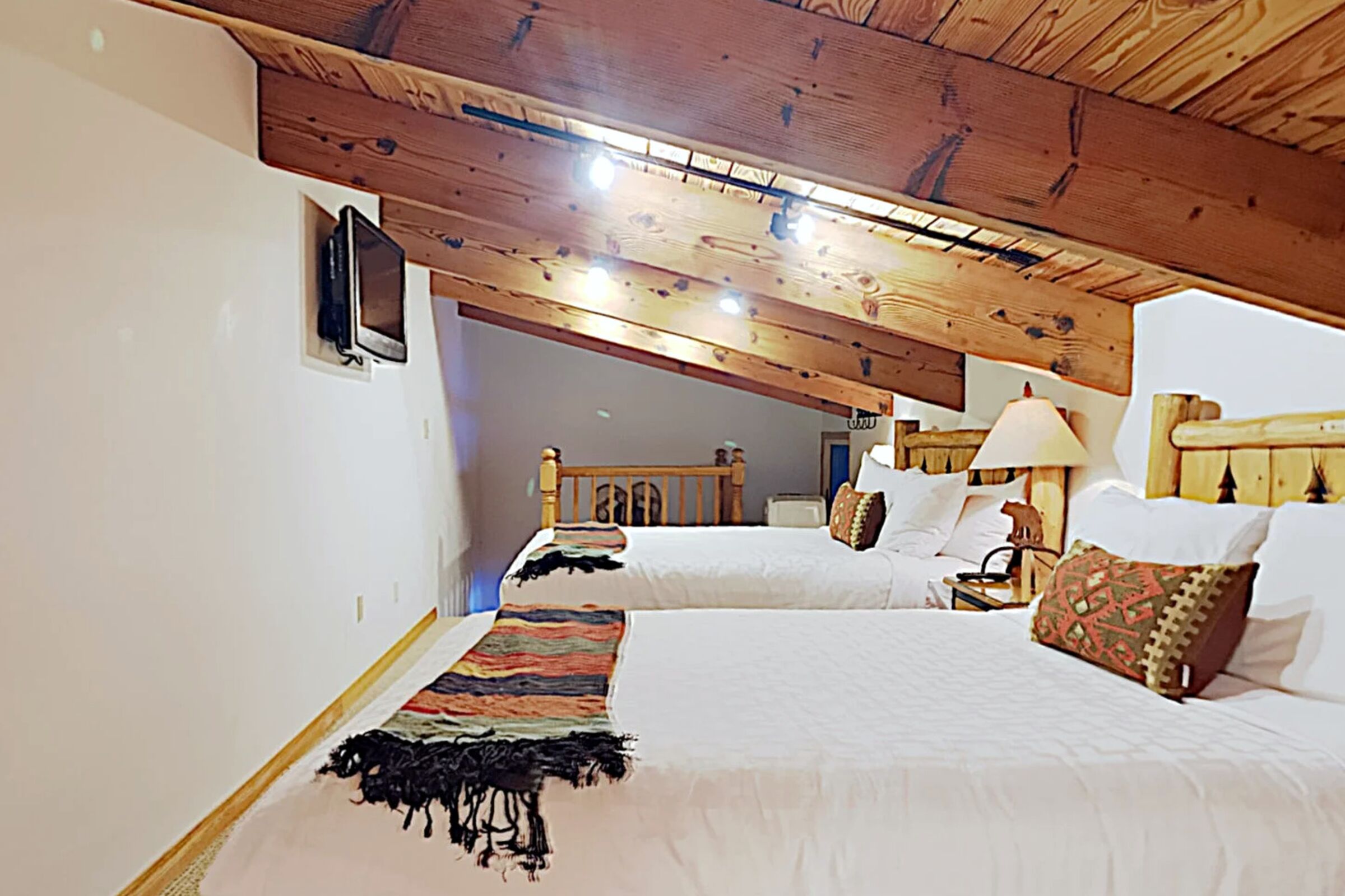 #C3B - Loft Bedroom