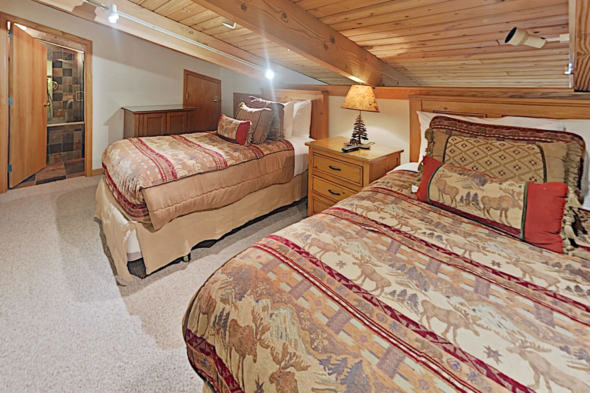 #C3G - Loft Bedroom