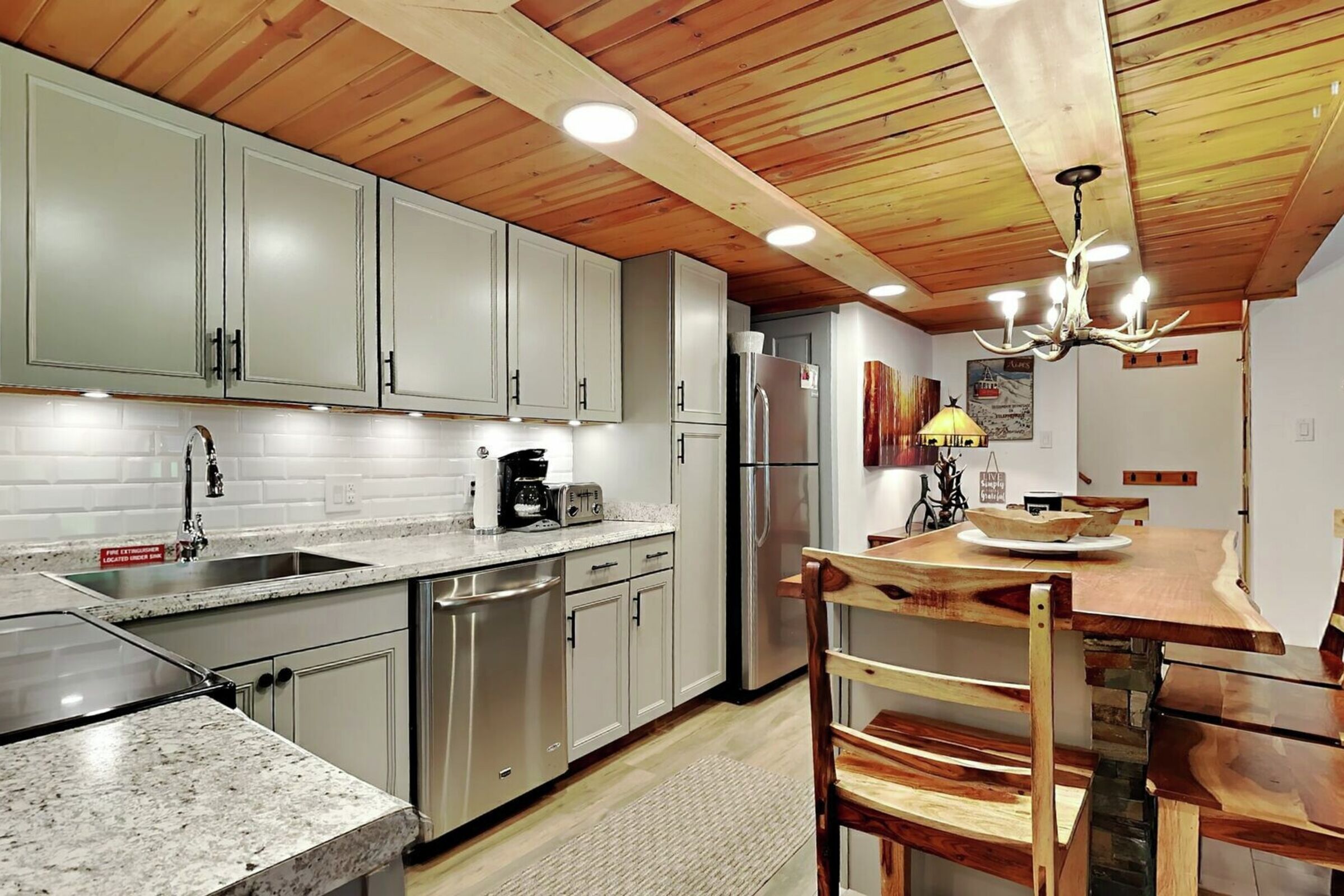 #D3F - Kitchen