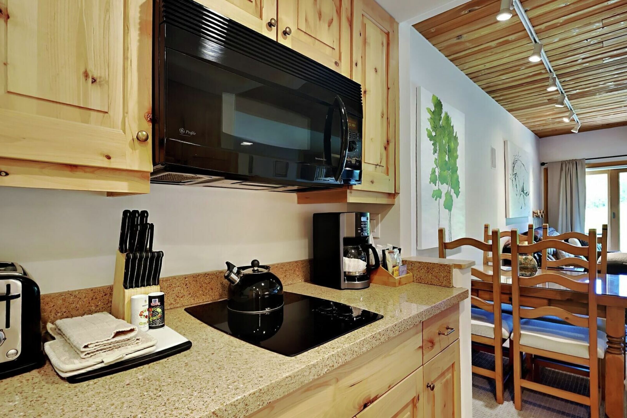 Kitchenette