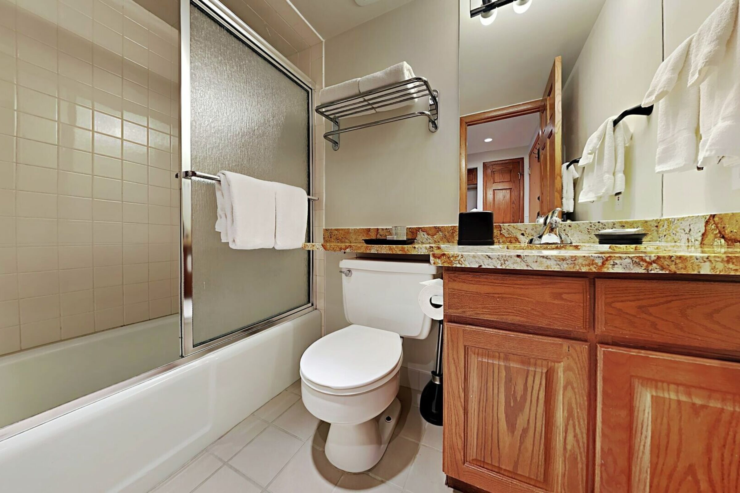 #214 - Studio Bathroom