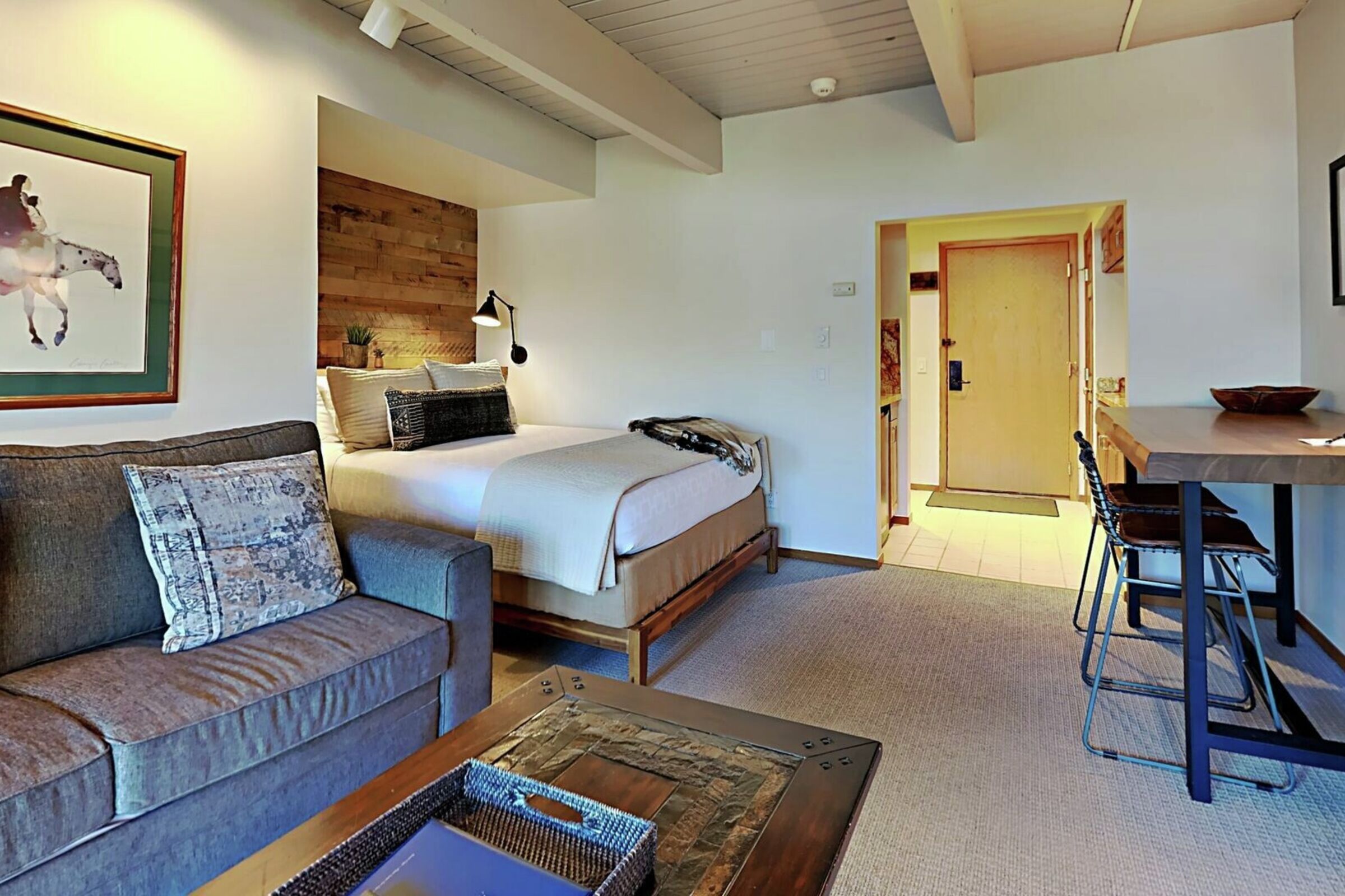 #214 - Studio Sleeping Area