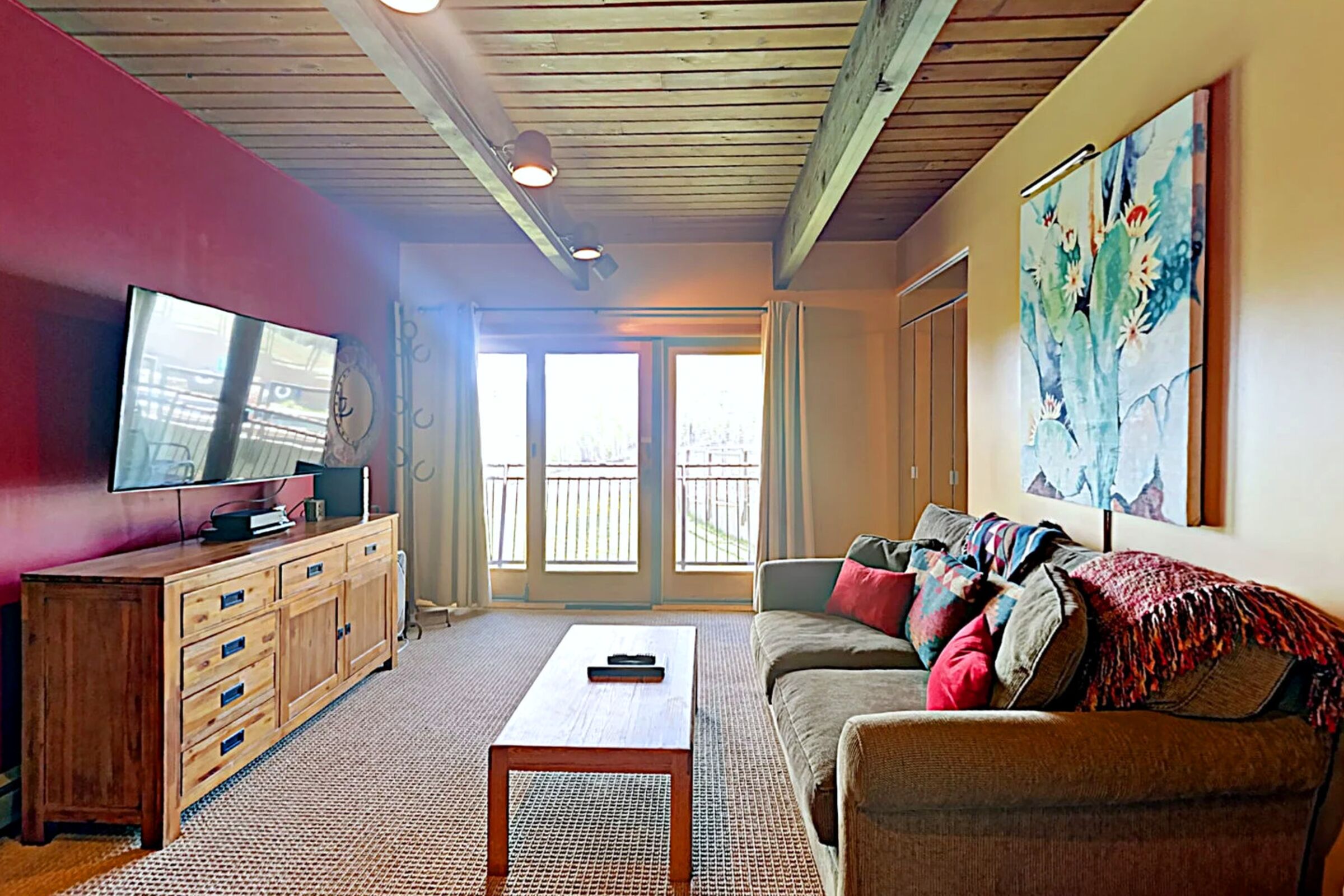 #216 - Studio Living Area