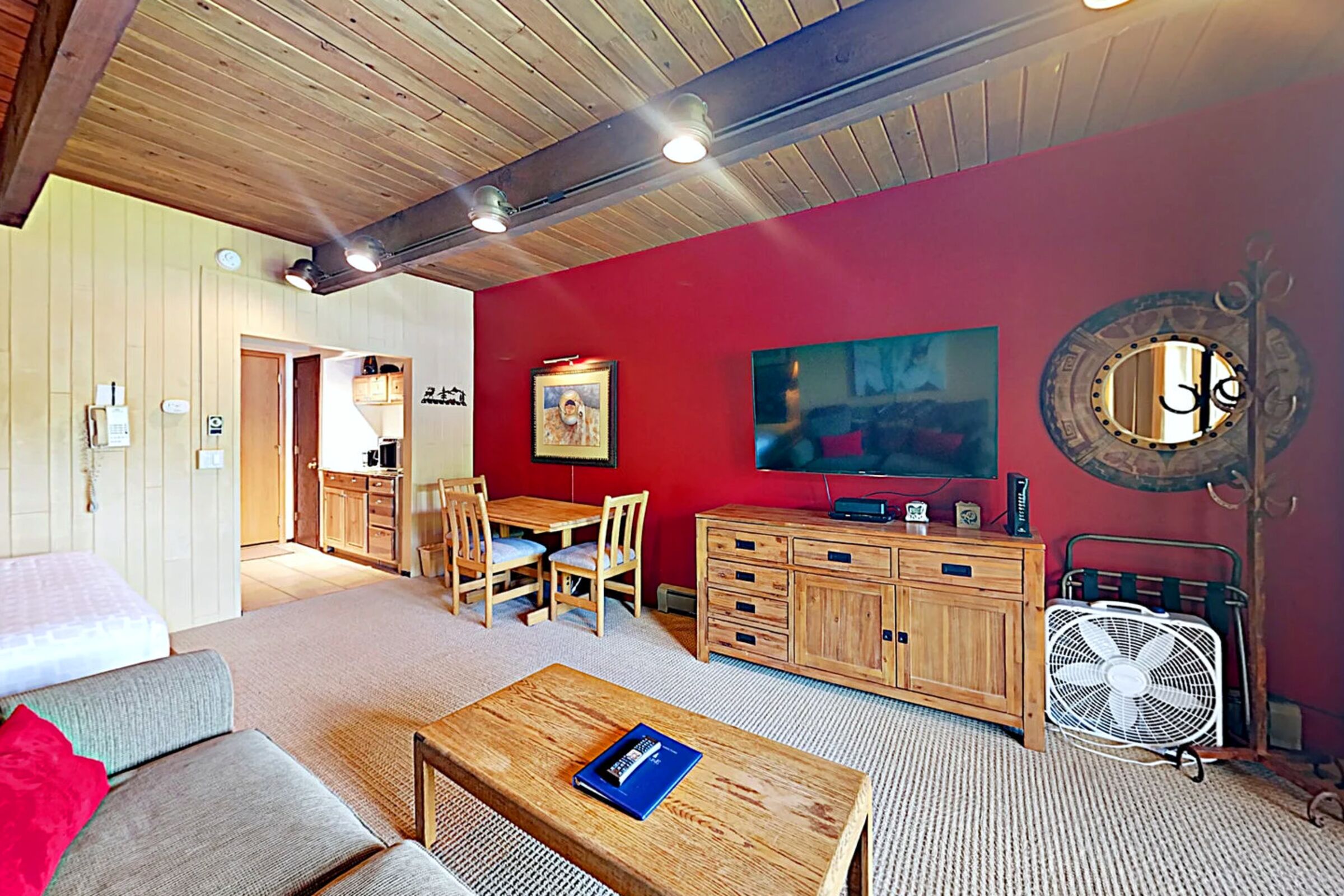 #216 - Studio Living Area