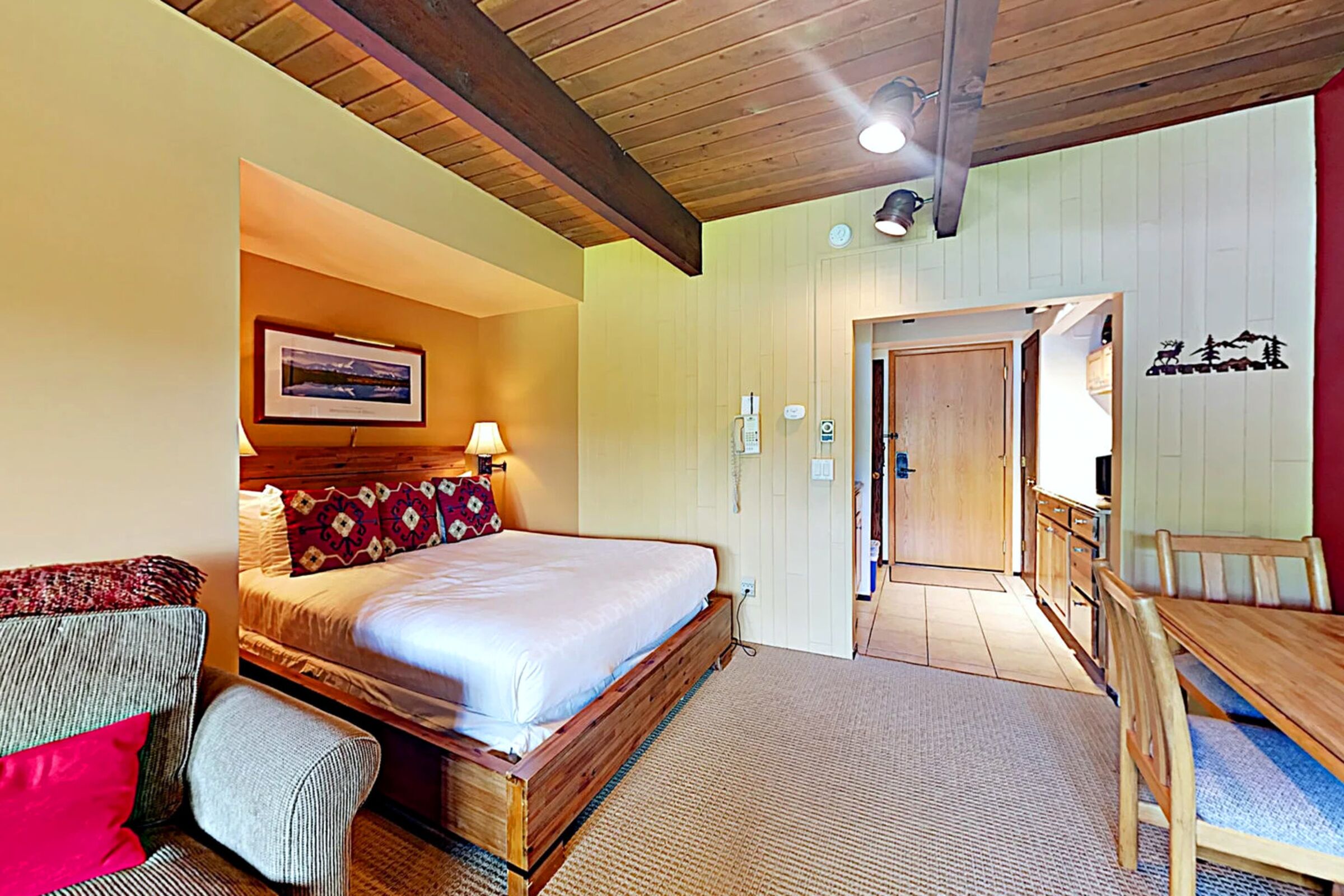 #216 - Studio Sleeping Area