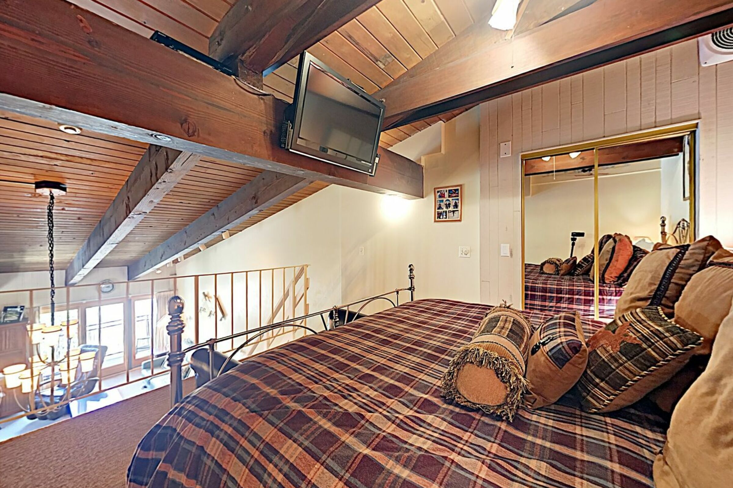 #301 - Studio Loft Bedroom