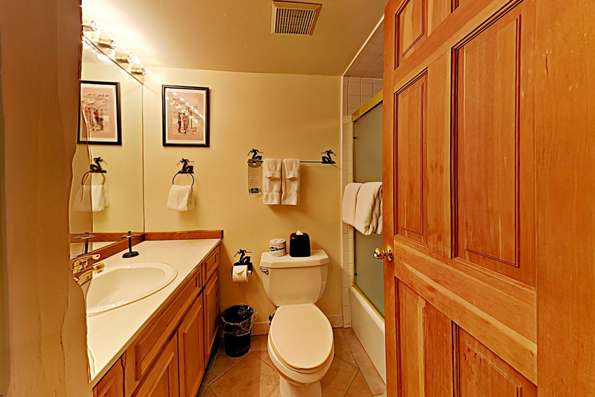 #301 - Studio Bathroom