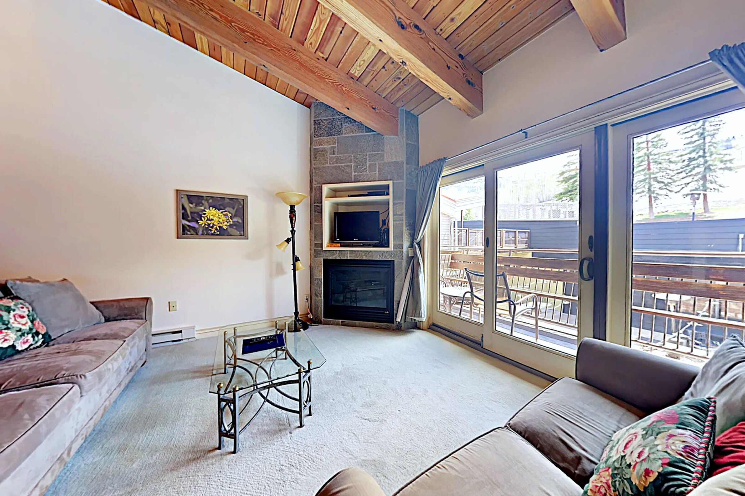 #305 - Studio Living Area