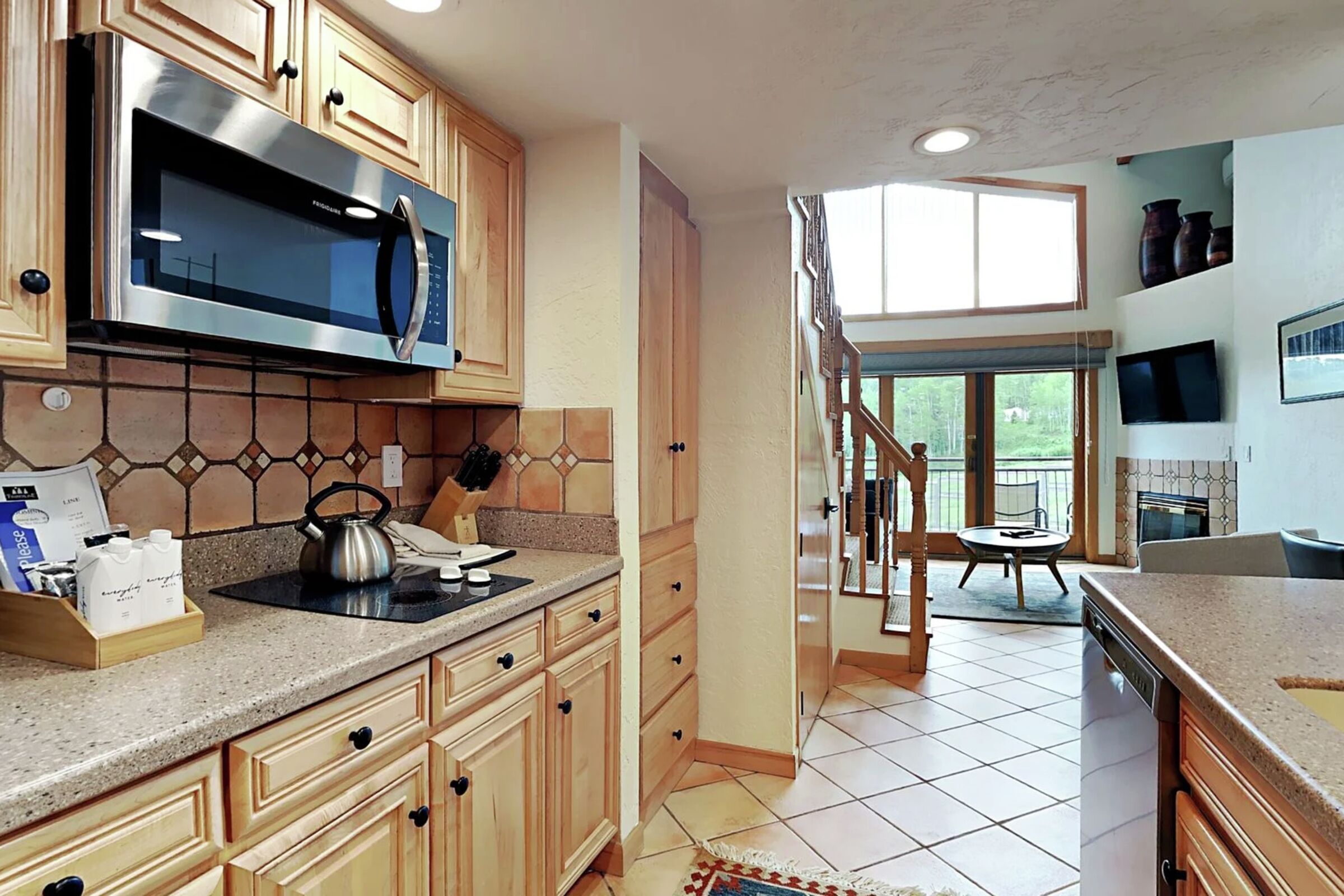 #314 - Studio Kitchen