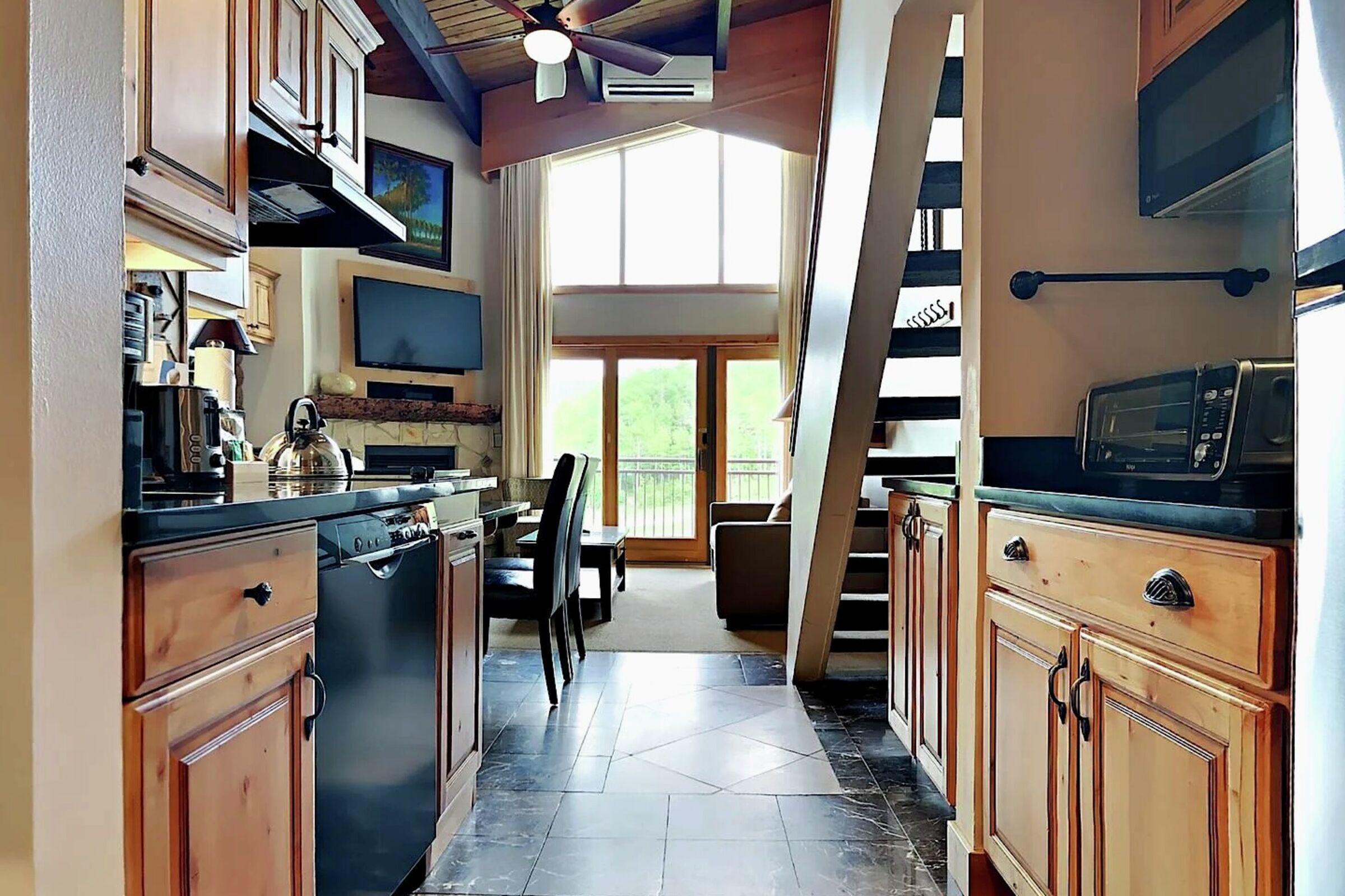 Studio Kitchenette