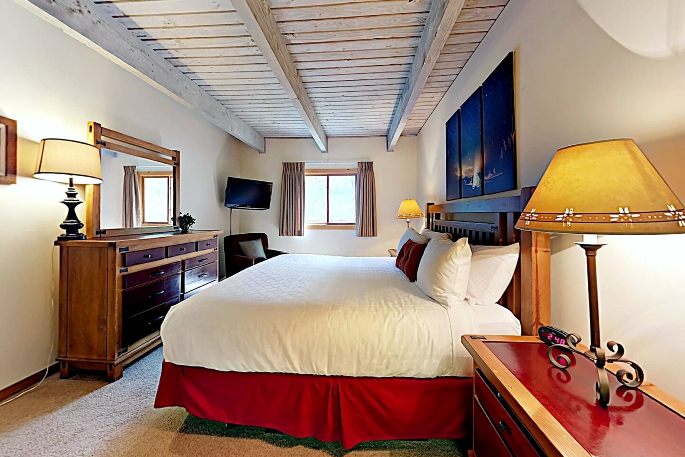 #A2H - Bedroom