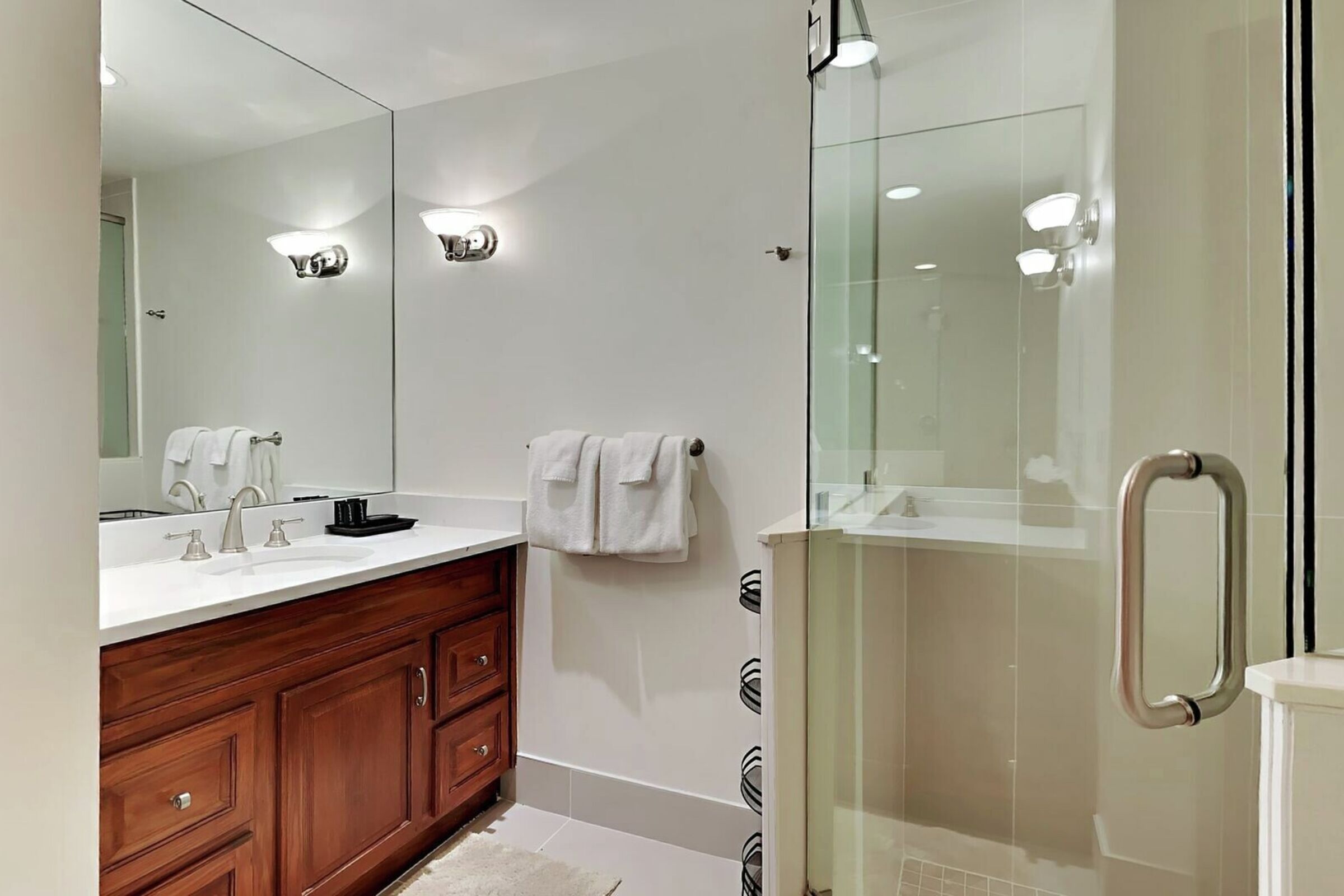 #B1D - Master Ensuite Bathroom