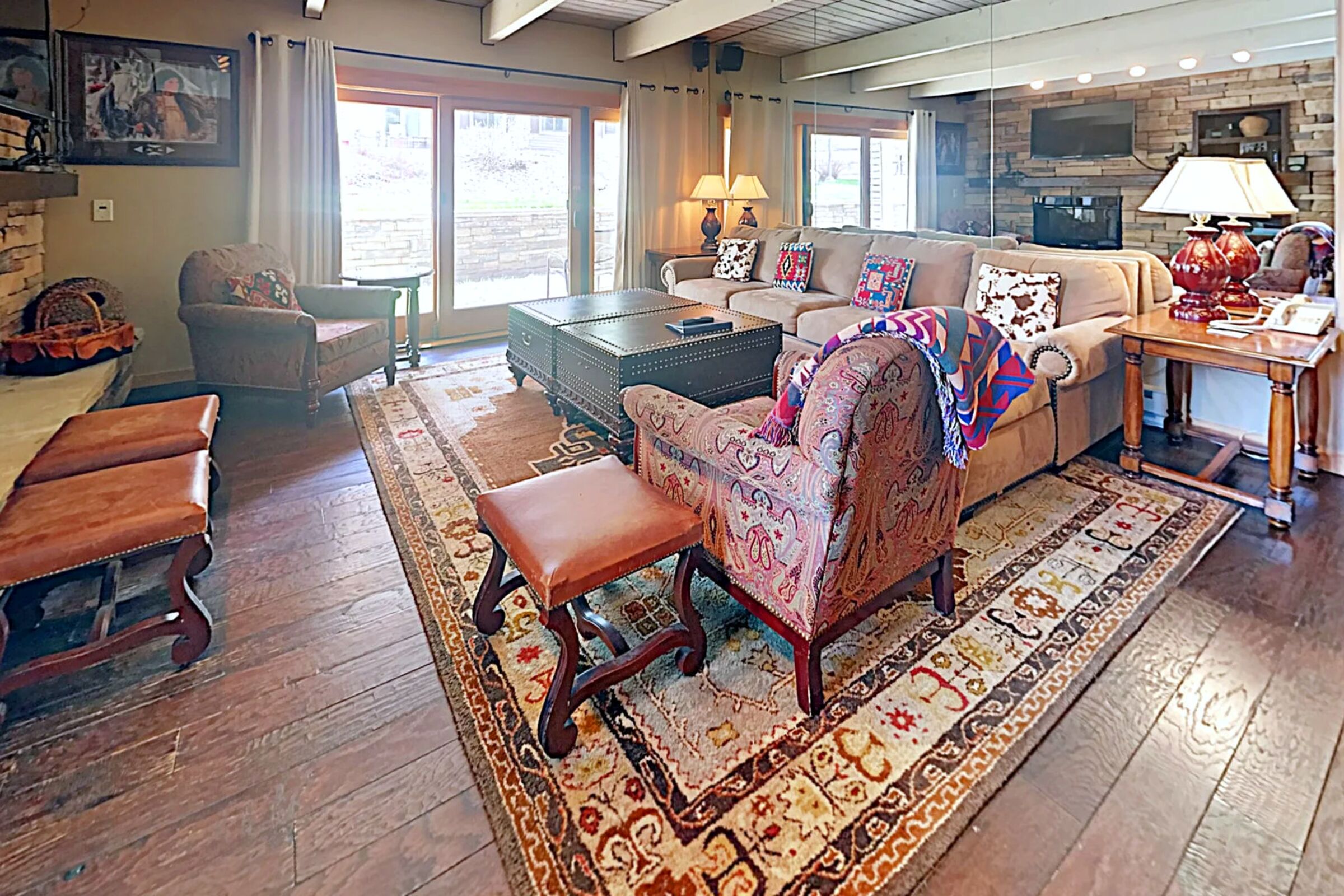 #B2H - Living Area