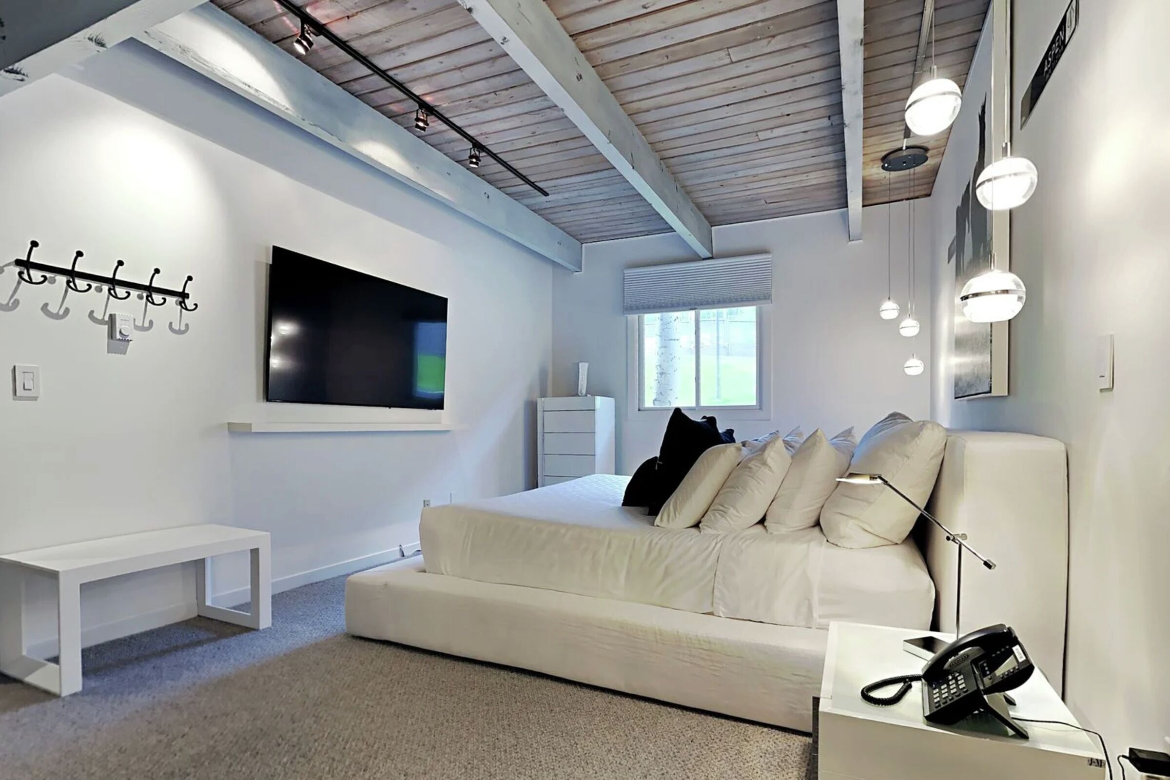 #D2H - Master Bedroom