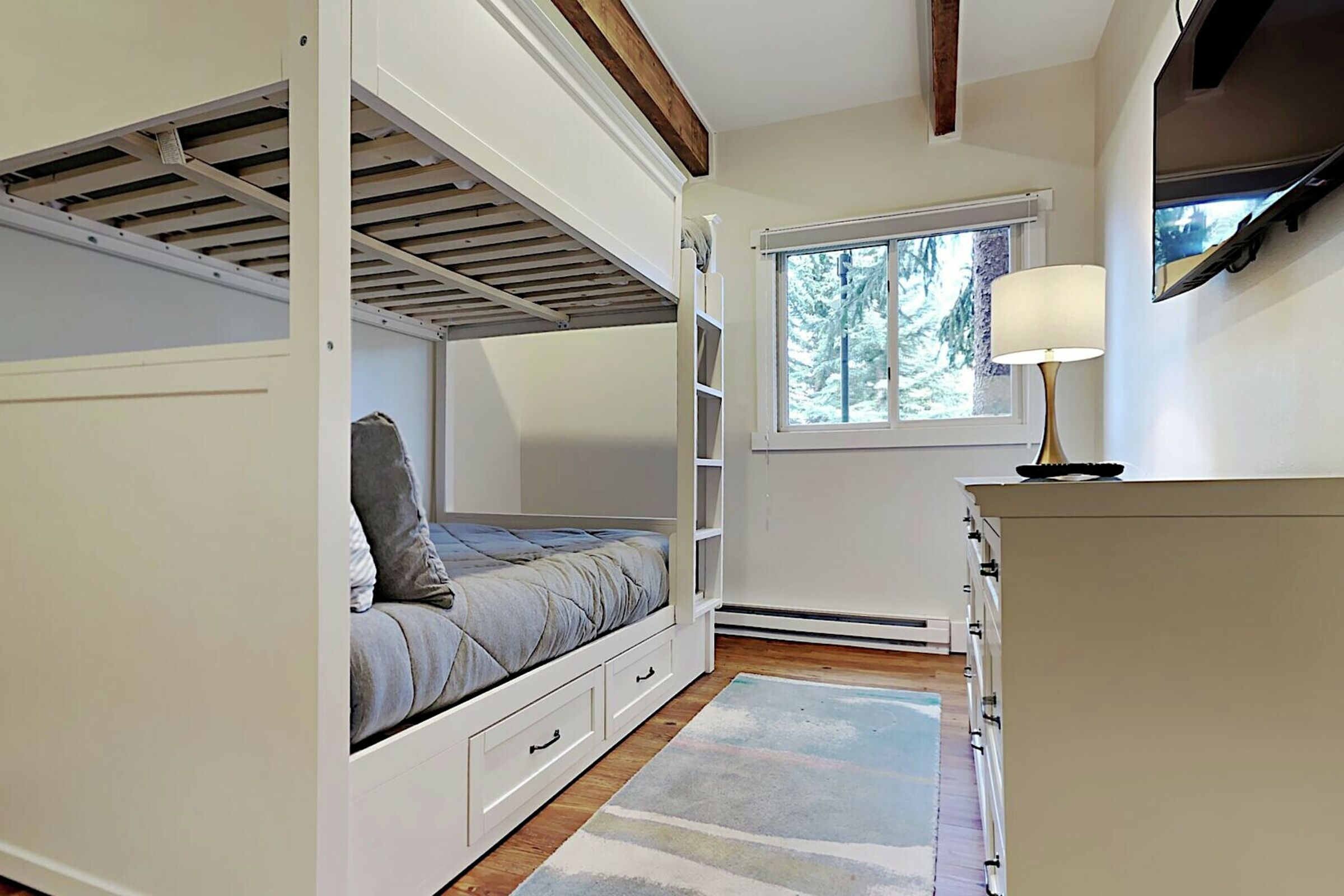 #D1D - Bedroom