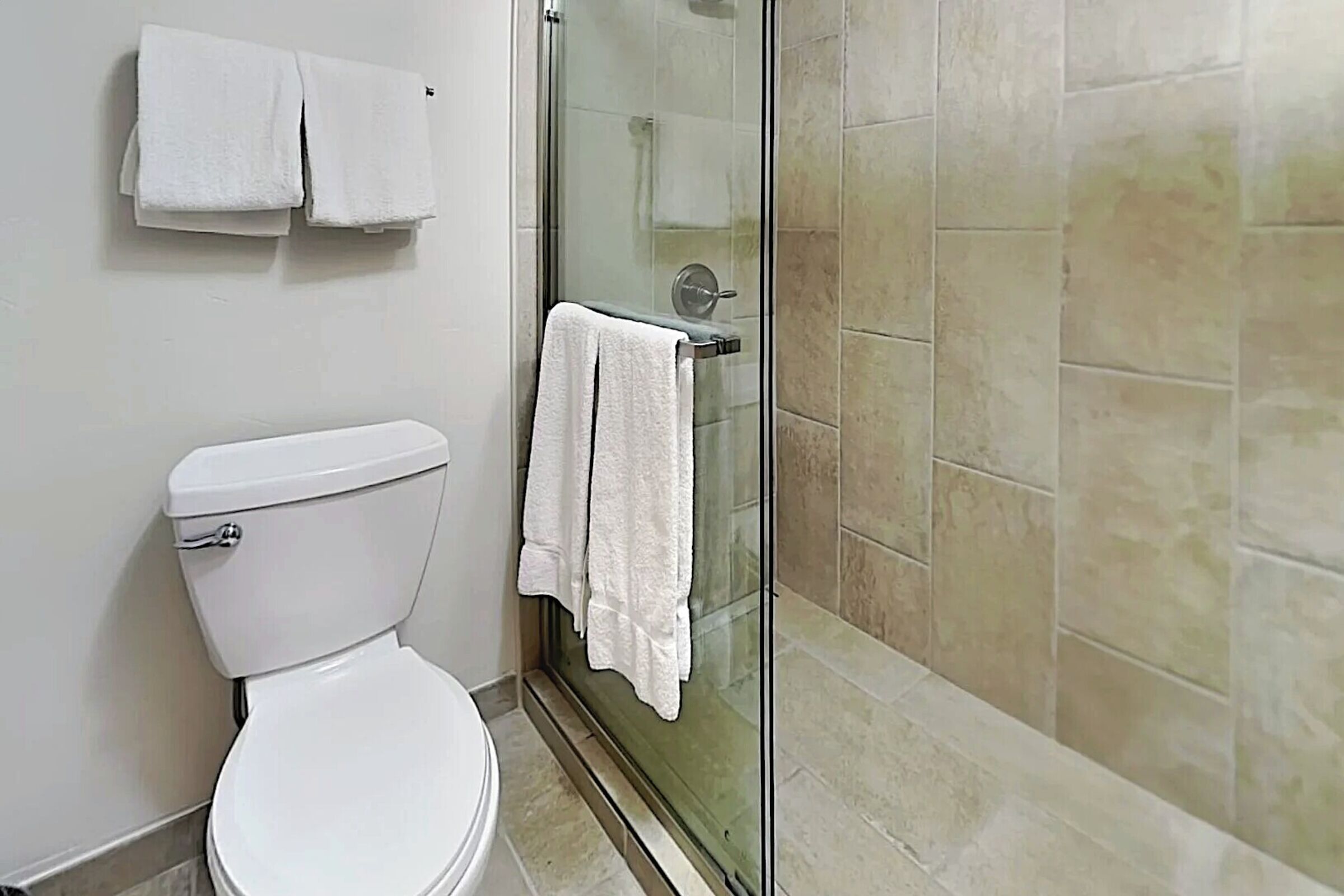 #B2A - Master Ensuite Bathroom