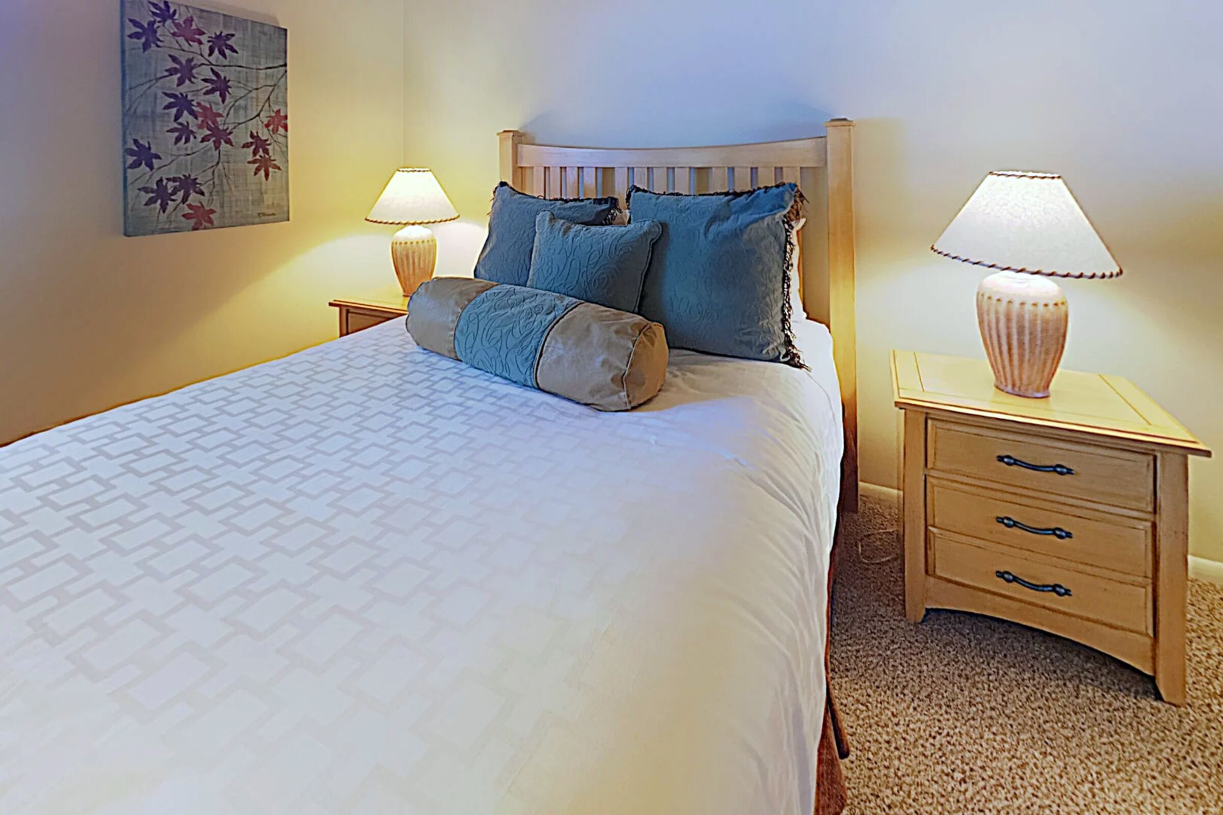 #D2E - Bedroom
