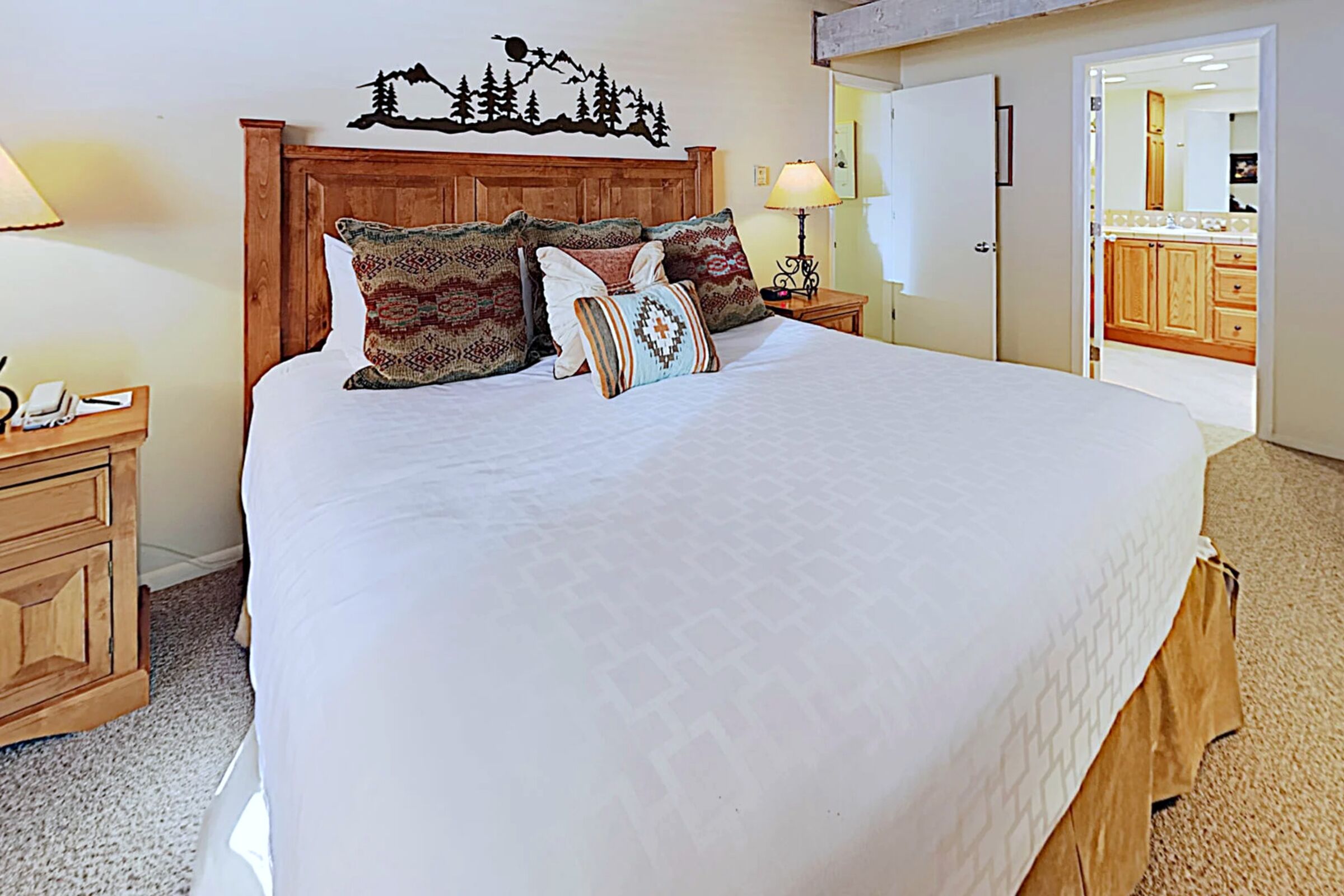 #D2E - Master Bedroom