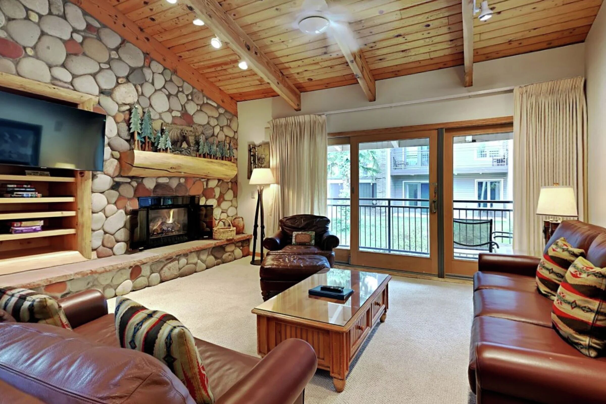 #B3H - Living Area