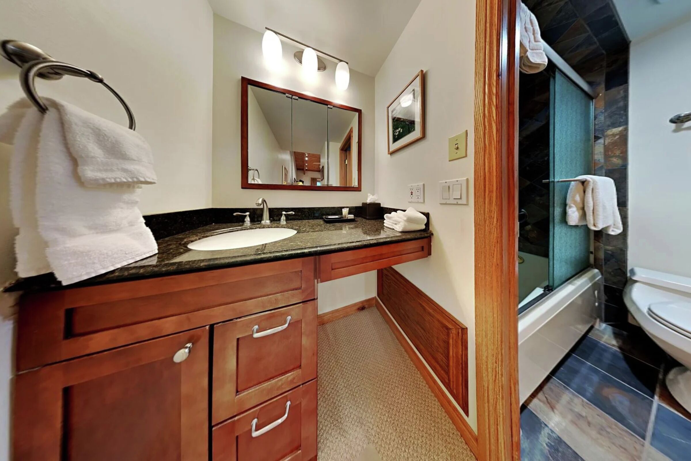 #B3H - Bathroom