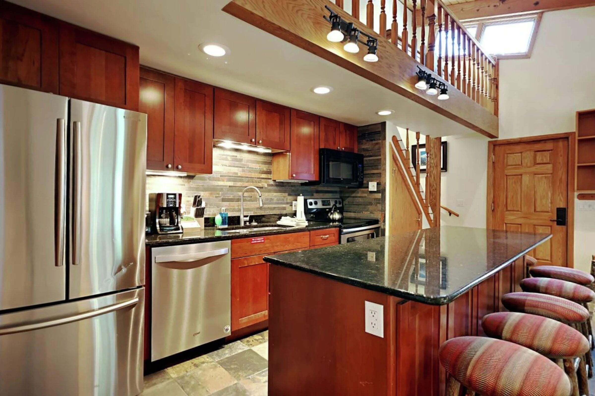 #B3H - Kitchen