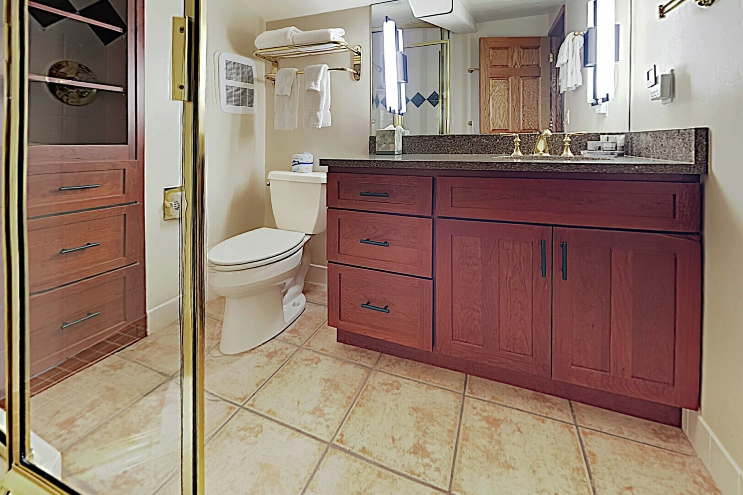 #C3E - Ensuite Bathroom