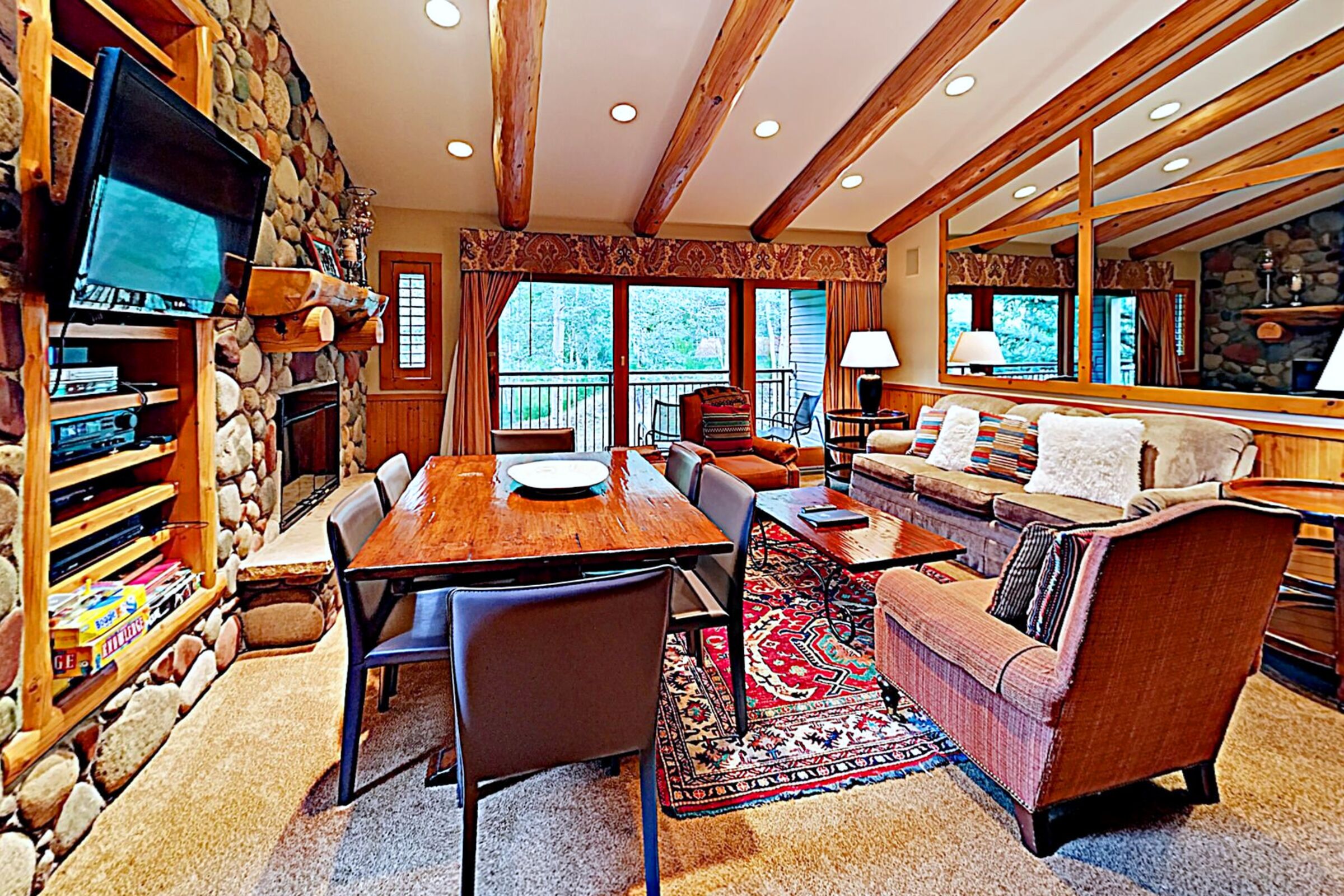 #C3H - Living Area & Dining Area