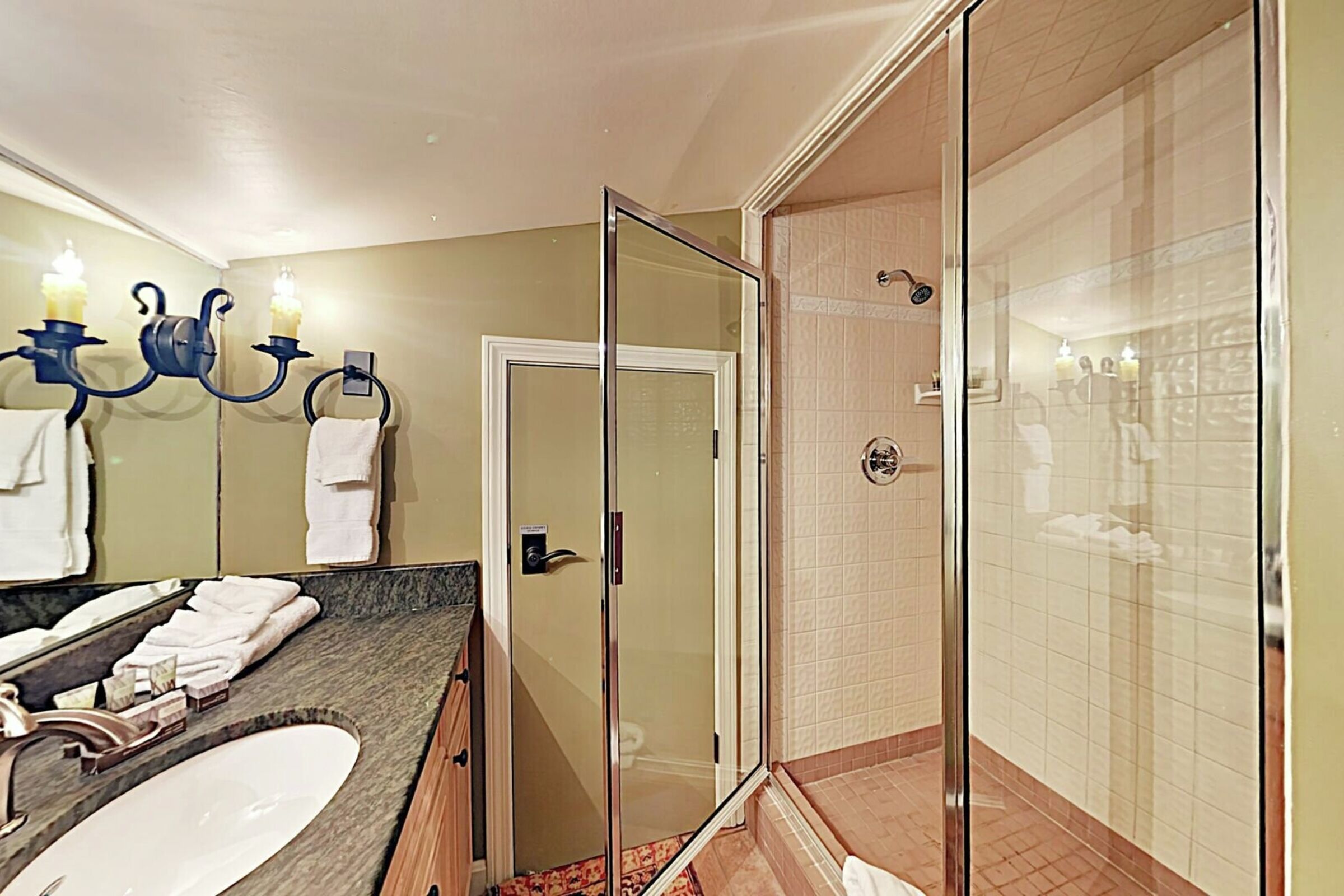 #D3D - Ensuite Bathroom