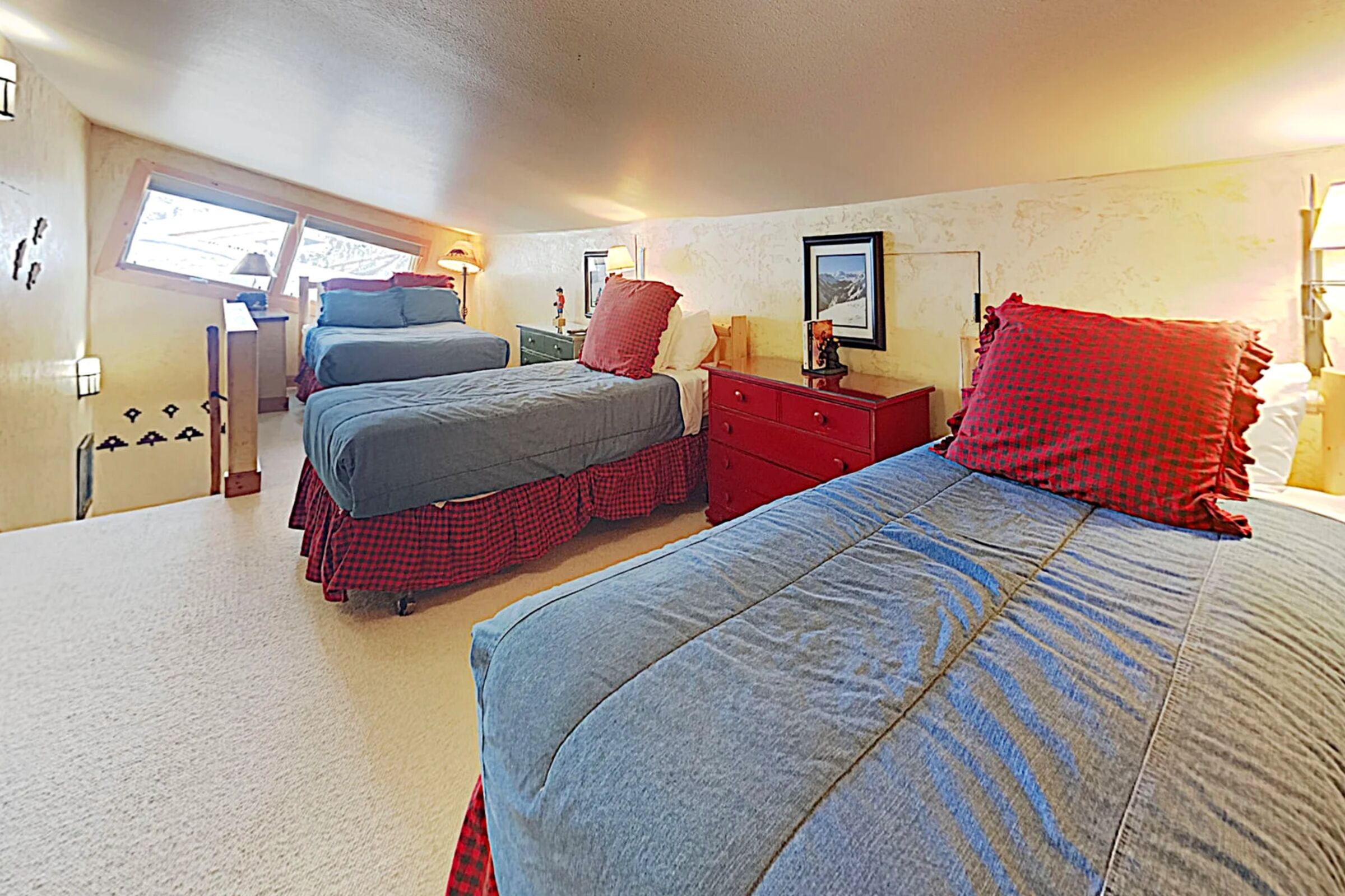 #A3H - Loft Bedroom