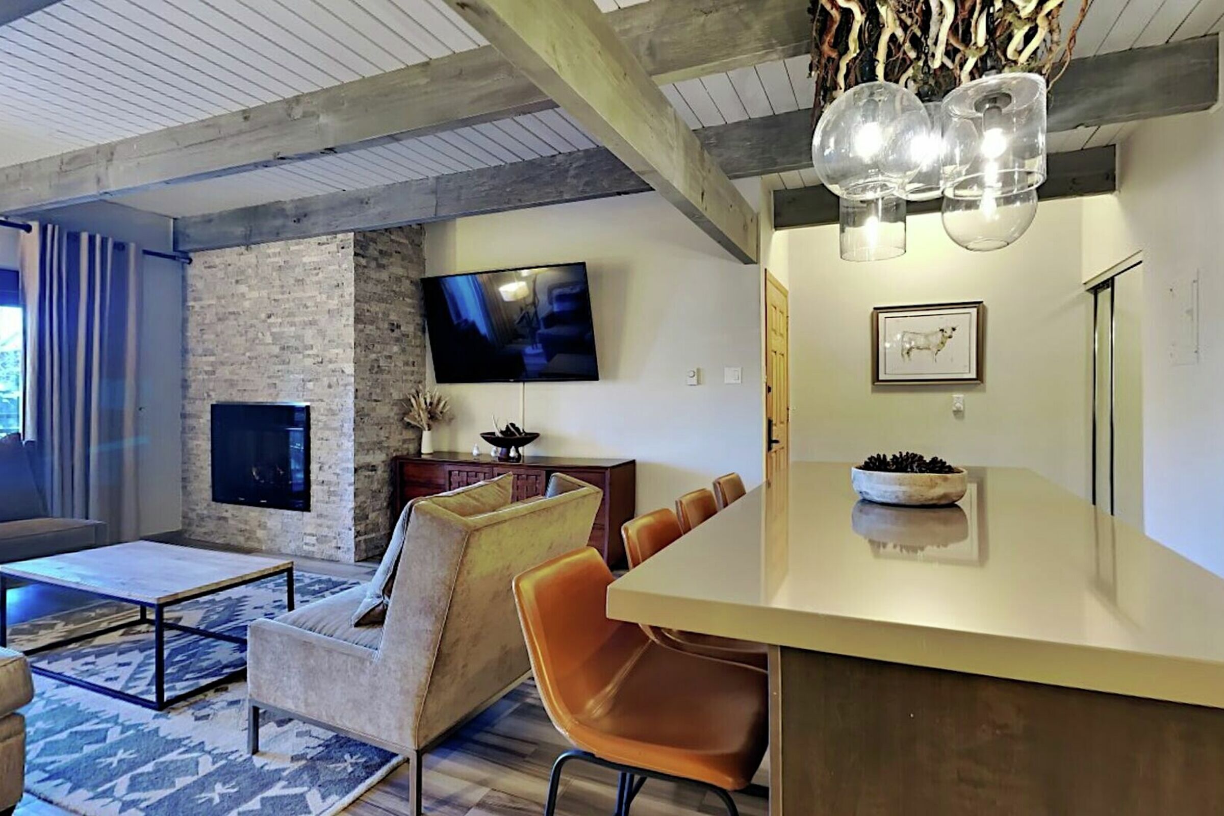 #D2B - Living Room & Kitchen