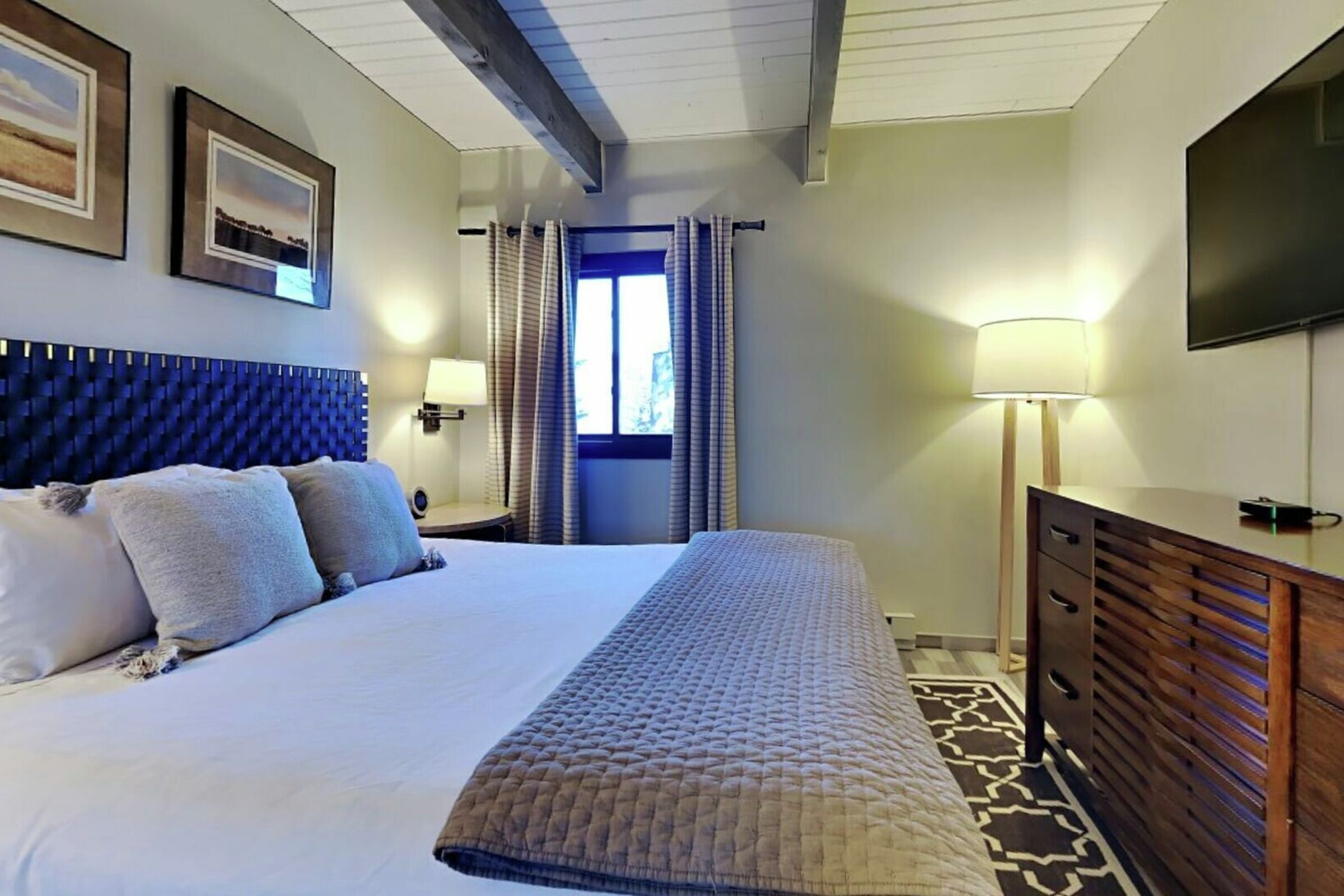 #D2B - Master Bedroom