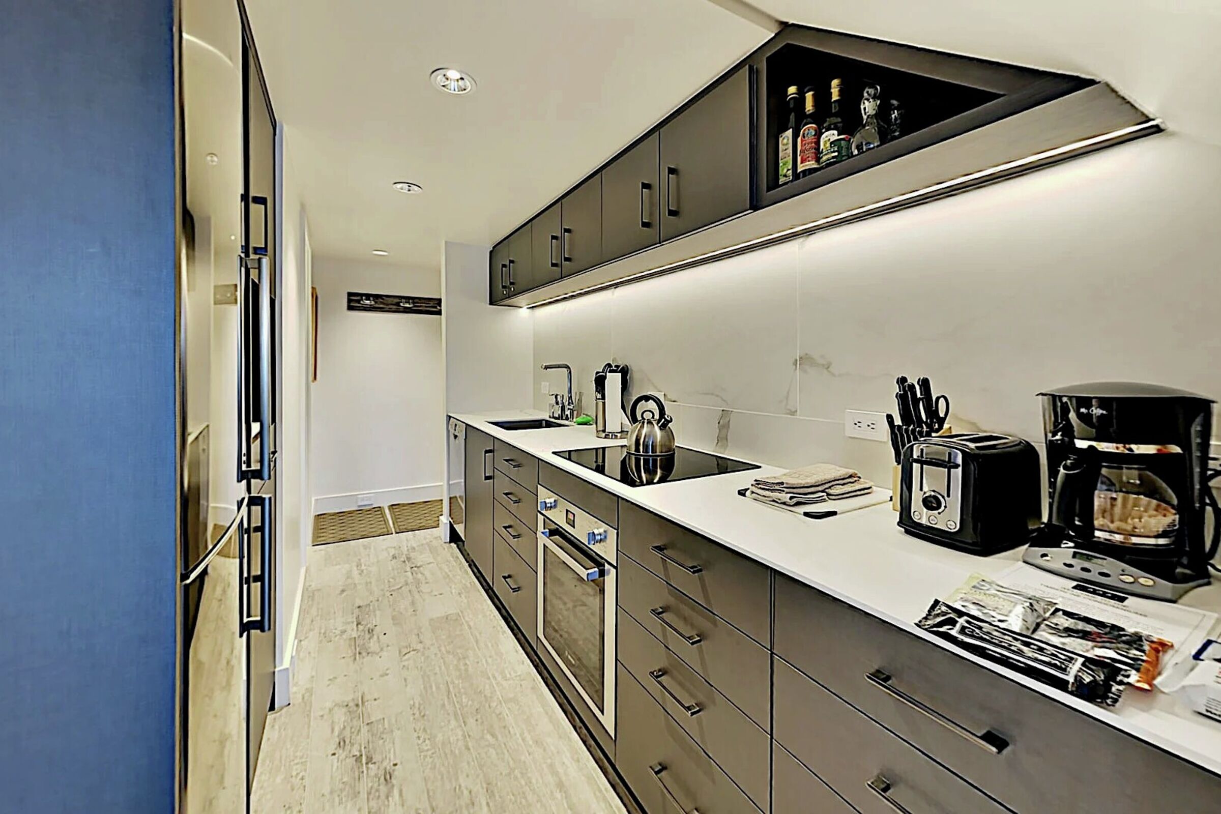 #304 - Studio Kitchen
