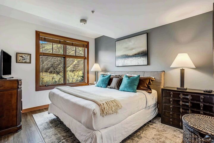 #3313 - Bedroom