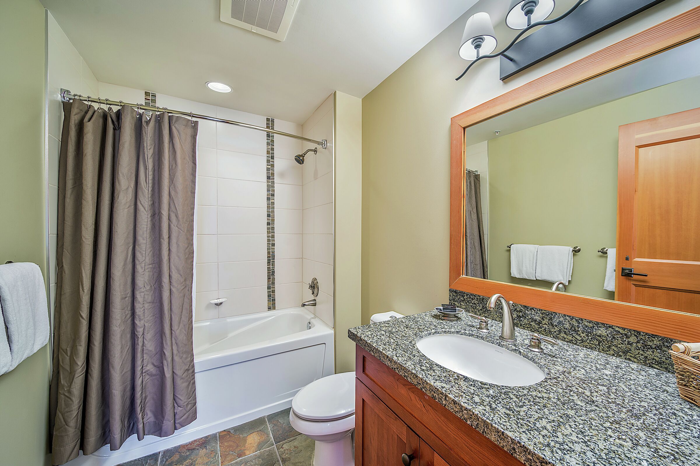 Master Ensuite Bathroom