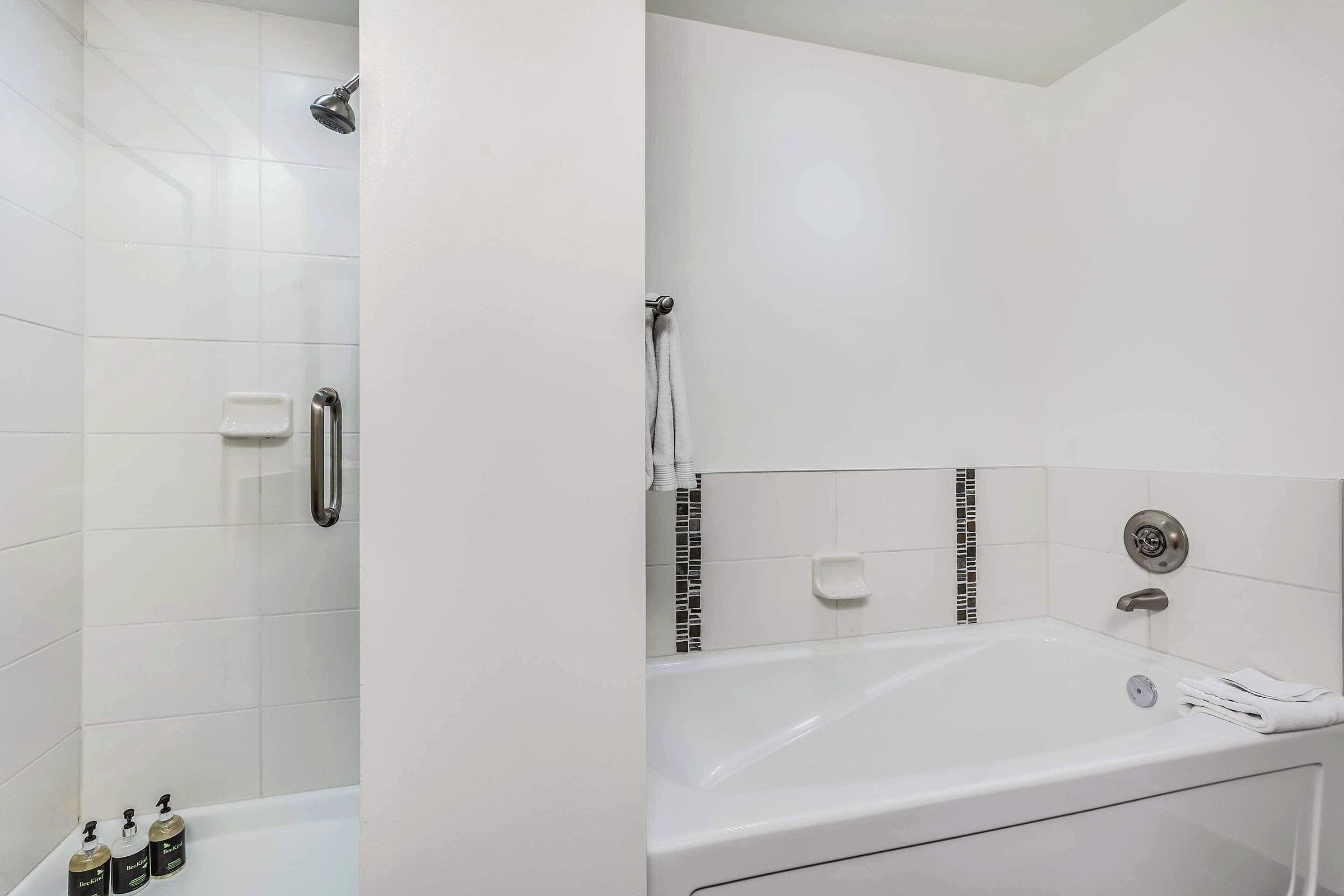 #3221 - Master Ensuite Bathroom