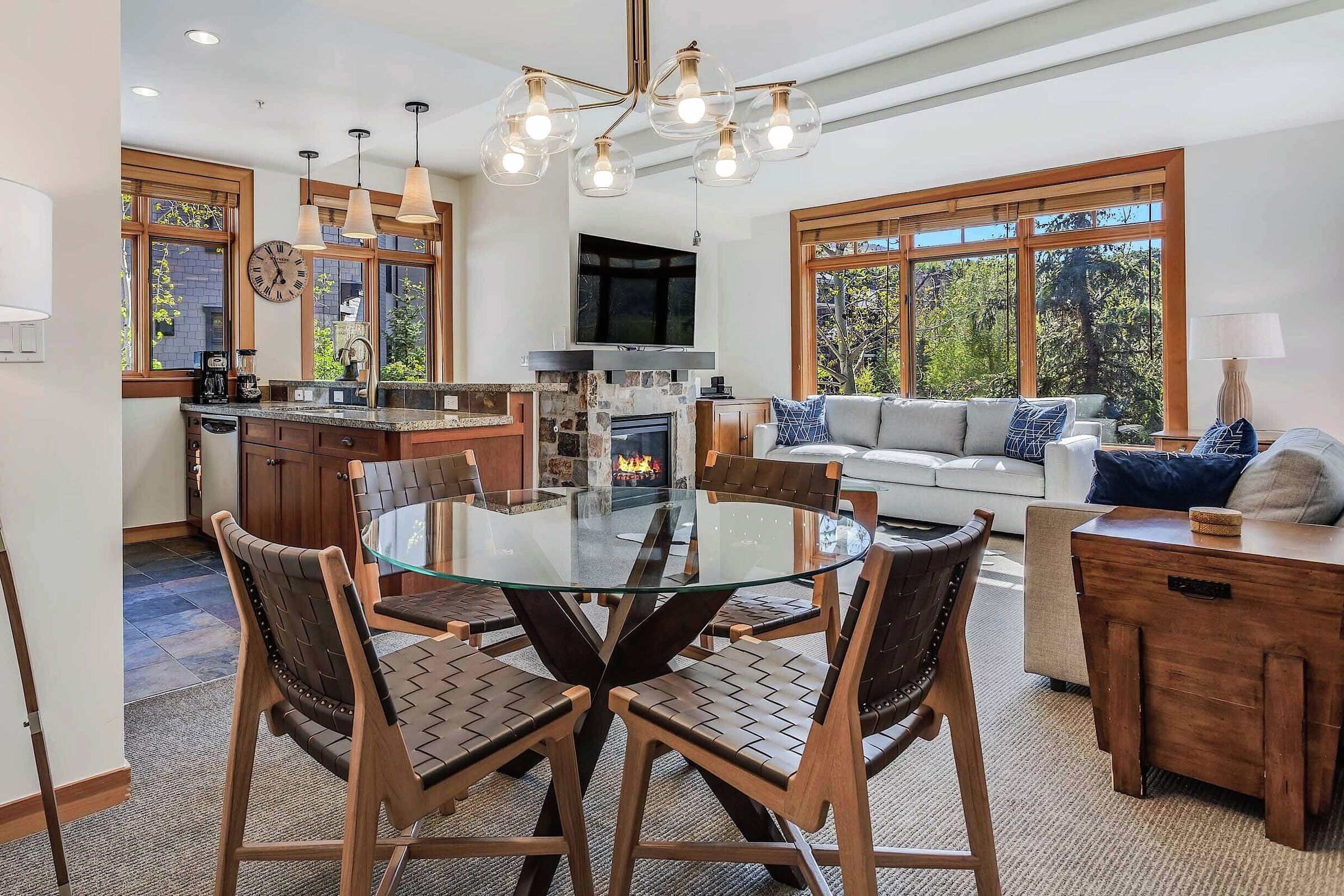 #3221 - Dining Area