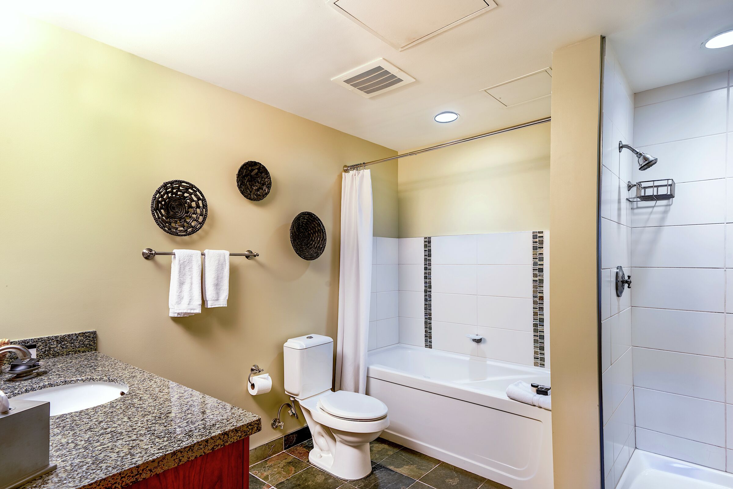 Master Ensuite Bathroom