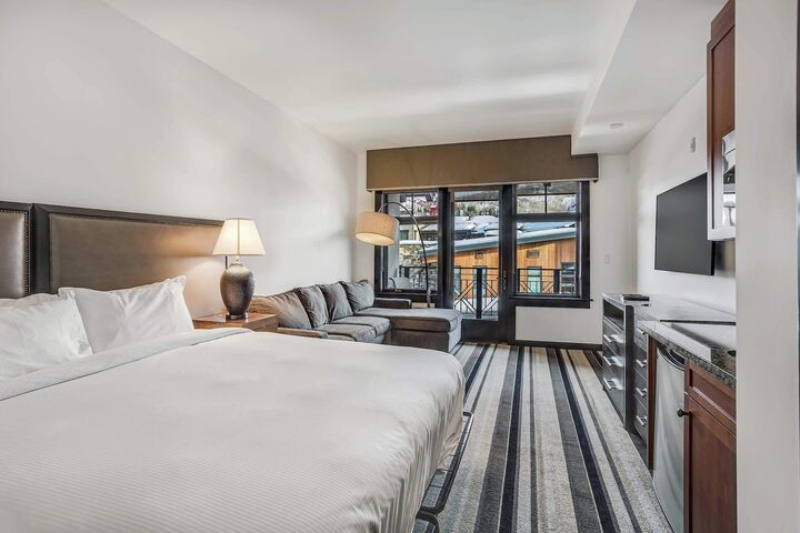 #3514 - Studio Sleeping Area