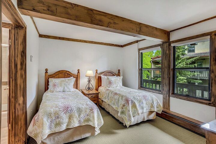 IN205 - Bedroom